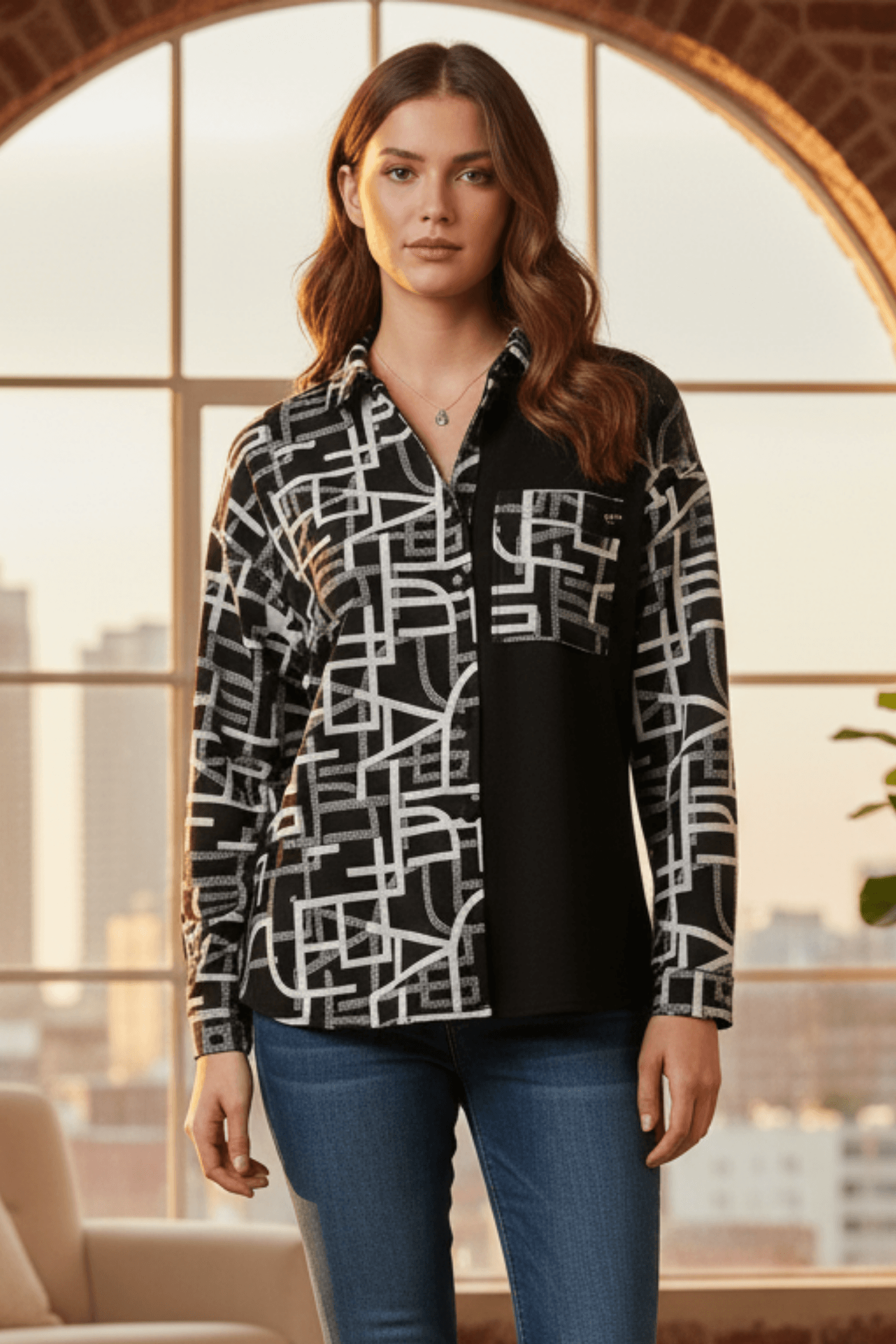 Önden Düğme Detaylı Jakarlı Örme Bluz