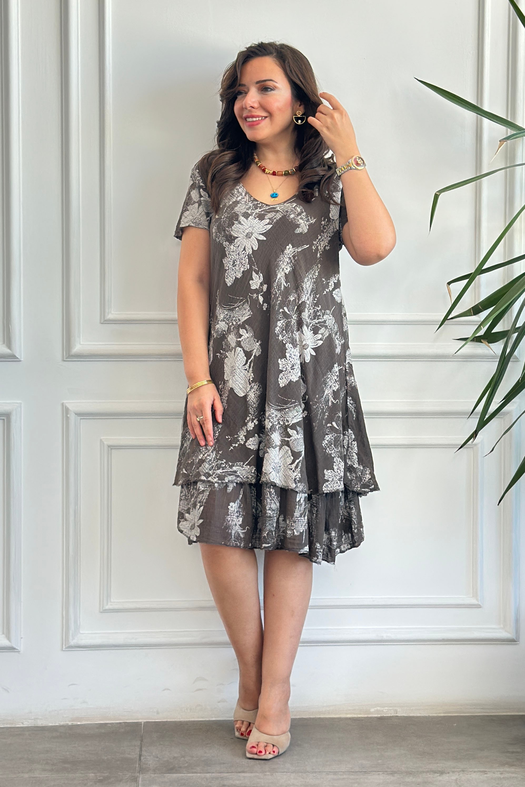 İthal Batik Çiçek Desenli Kısa Kollu Elbise