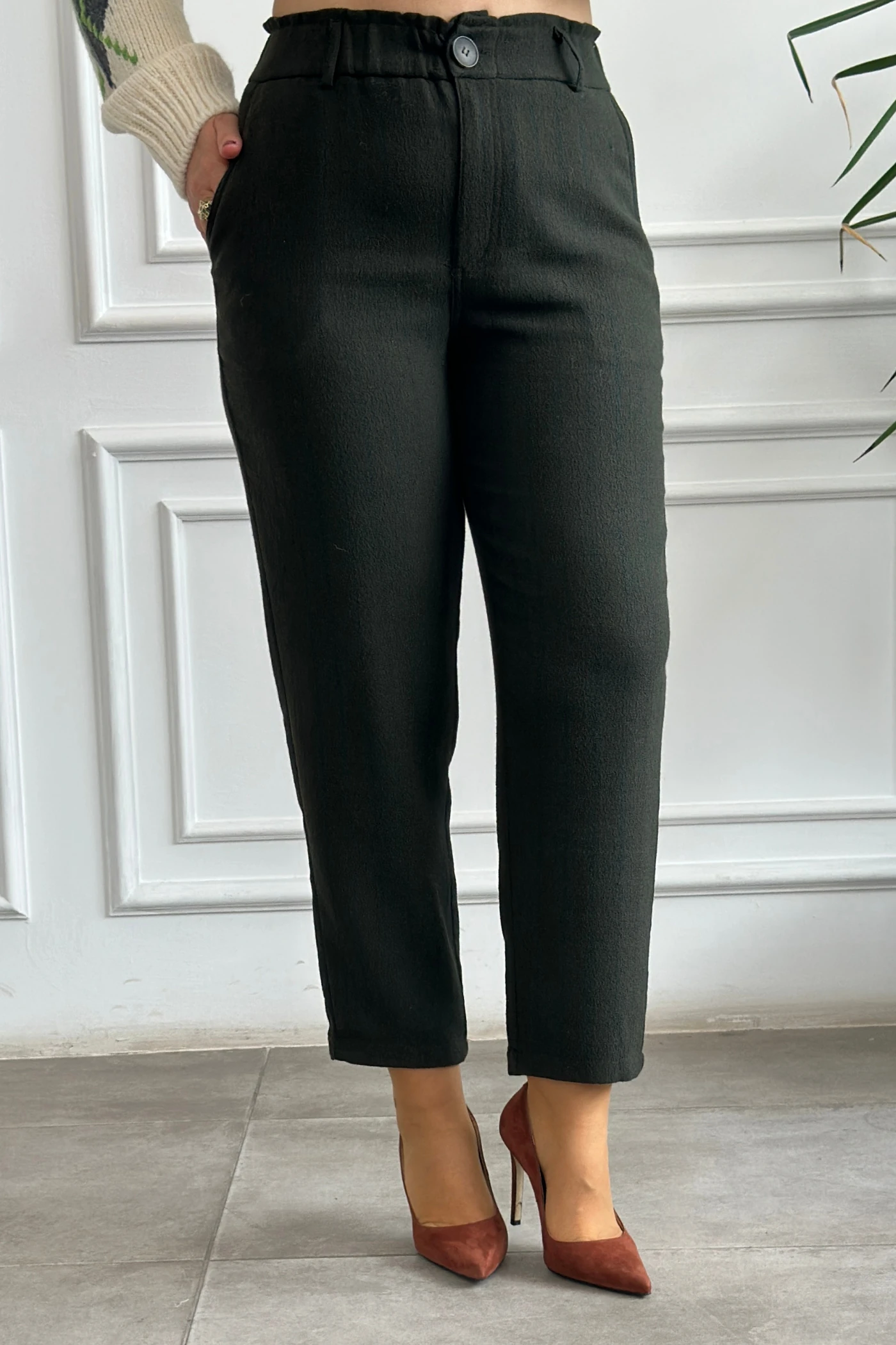 Beli Lastikli Çizgili Havuç Paça Pantolon