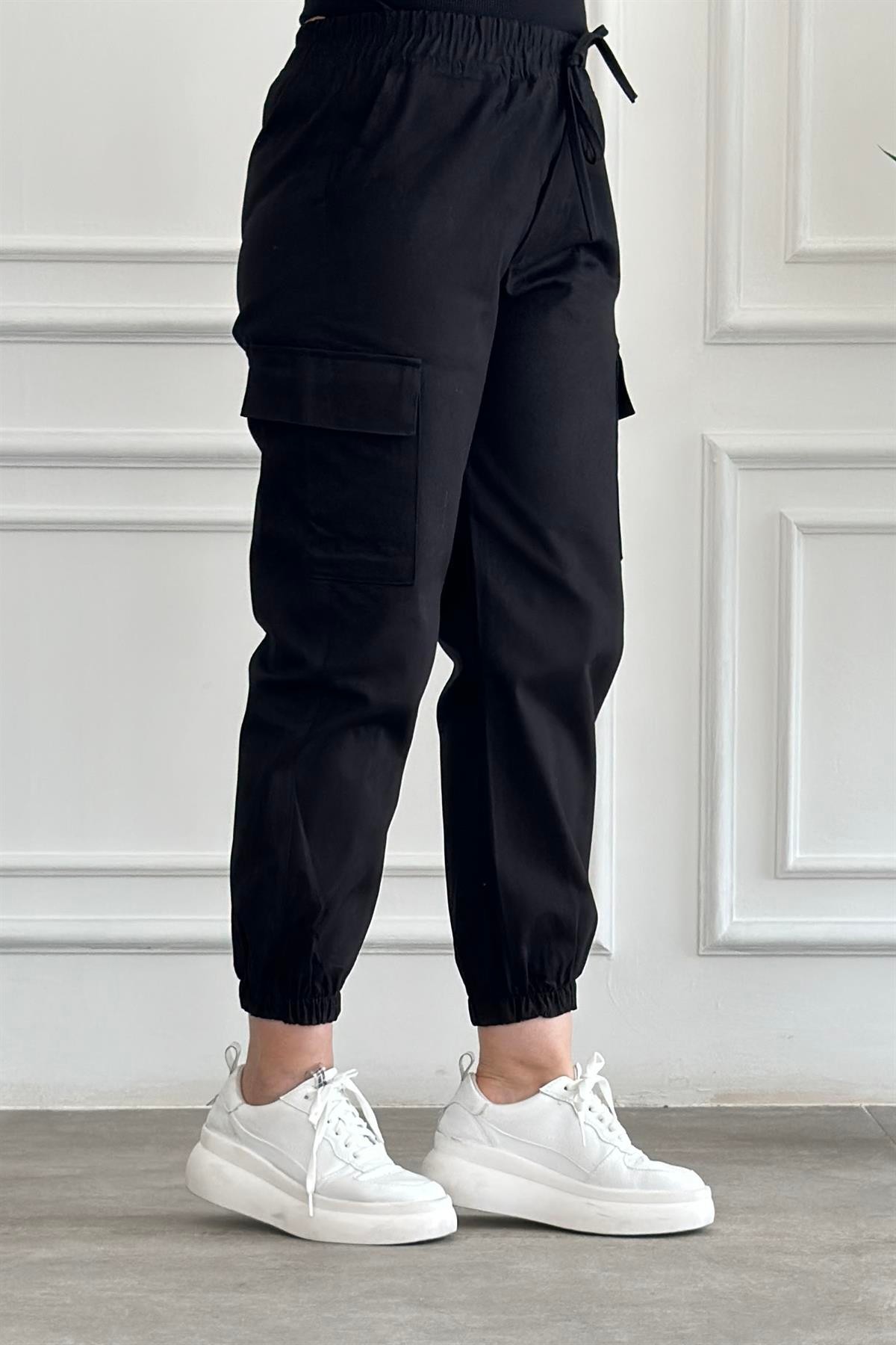 Paçası Lastikli Kargo Cep Gabardin Pantolon