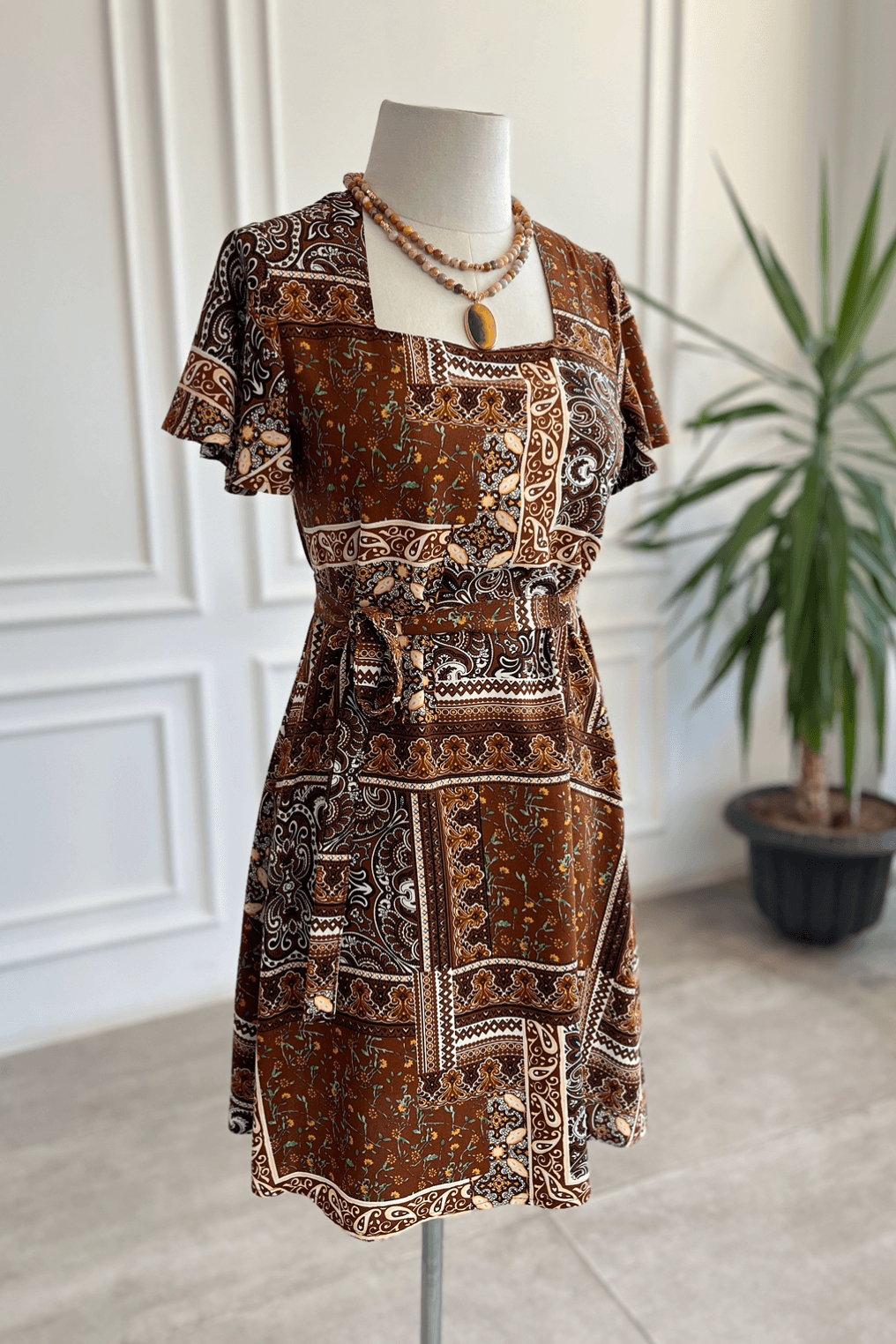 Kare Yaka Melek Kol Patchwork Desen Viscon Elbise
