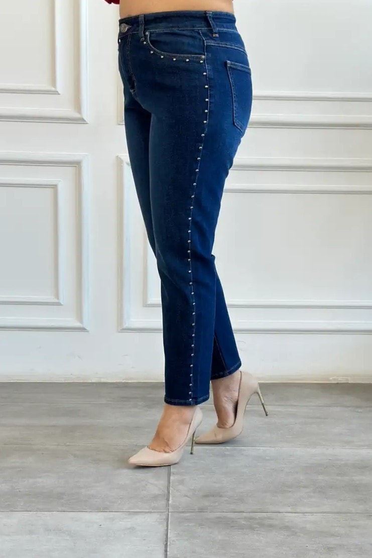 Cep Ve Yanları Drop Taş Detaylı Mom Jean - MAVI