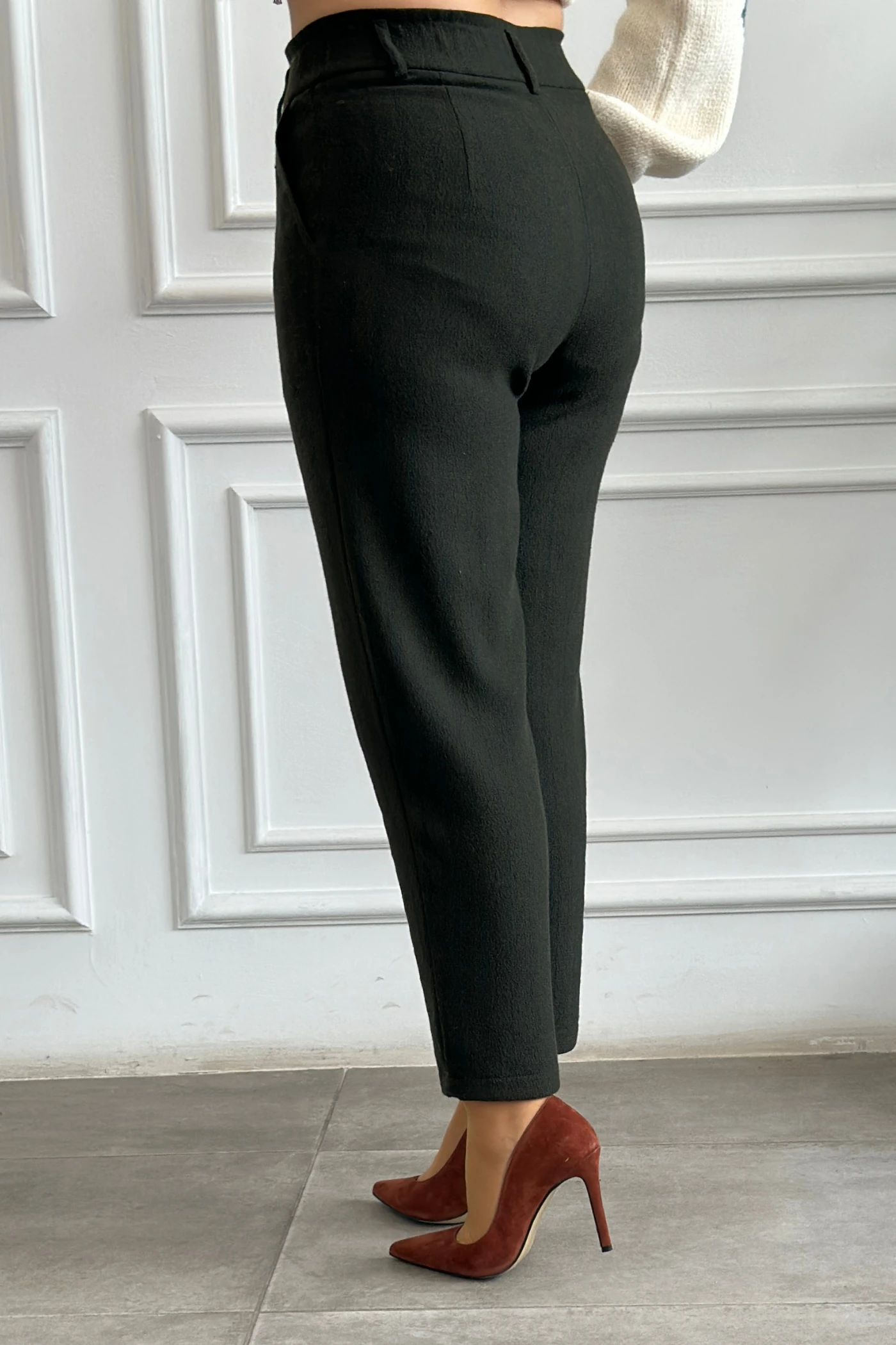 Beli Lastikli Çizgili Havuç Paça Pantolon