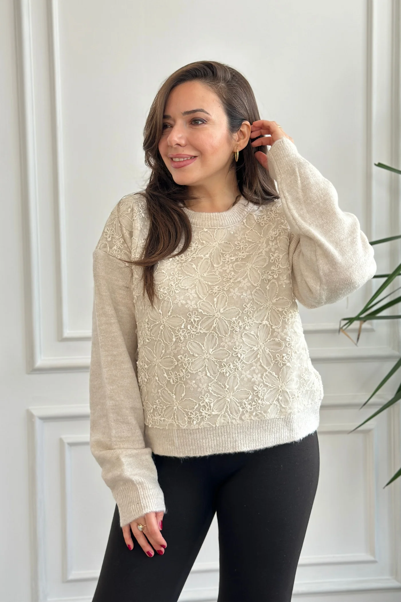 Tül Detaylı Triko Kazak