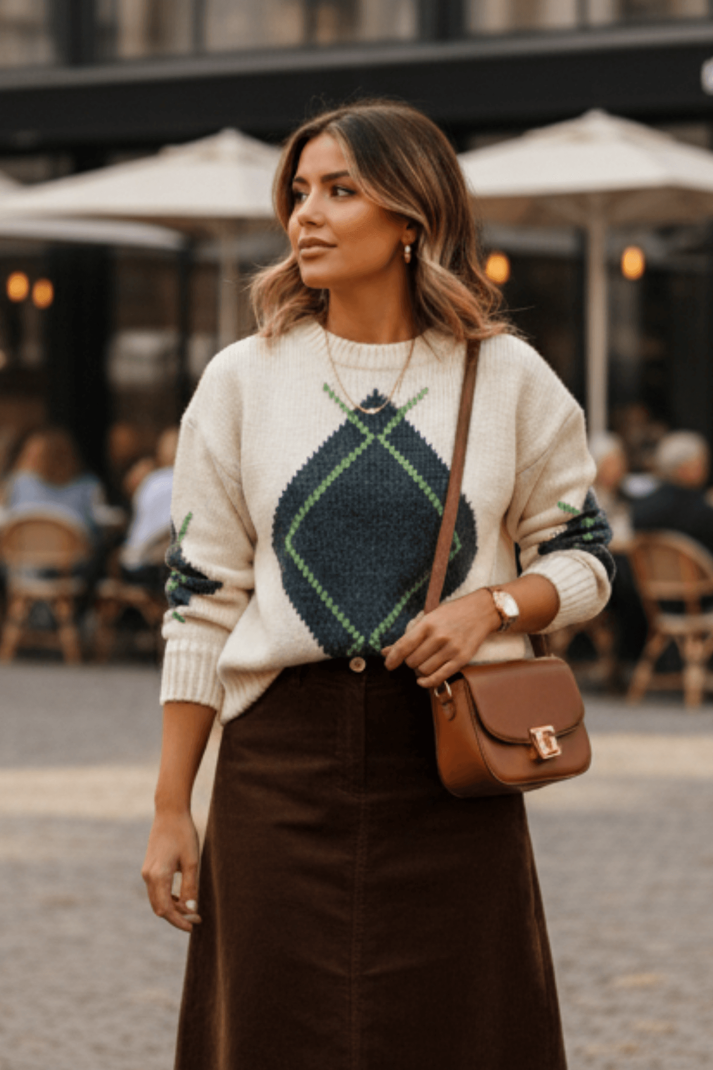 Ön Ve Kolları Desenli Bisiklet Yaka Kazak