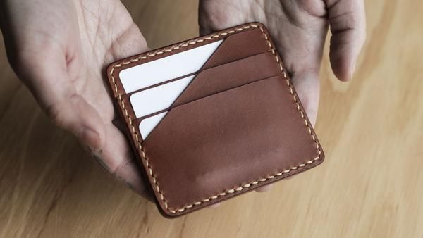 El Yapımı Hakiki Deri Kartlık – Vintage Şıklık ve Dayanıklılık main variant image