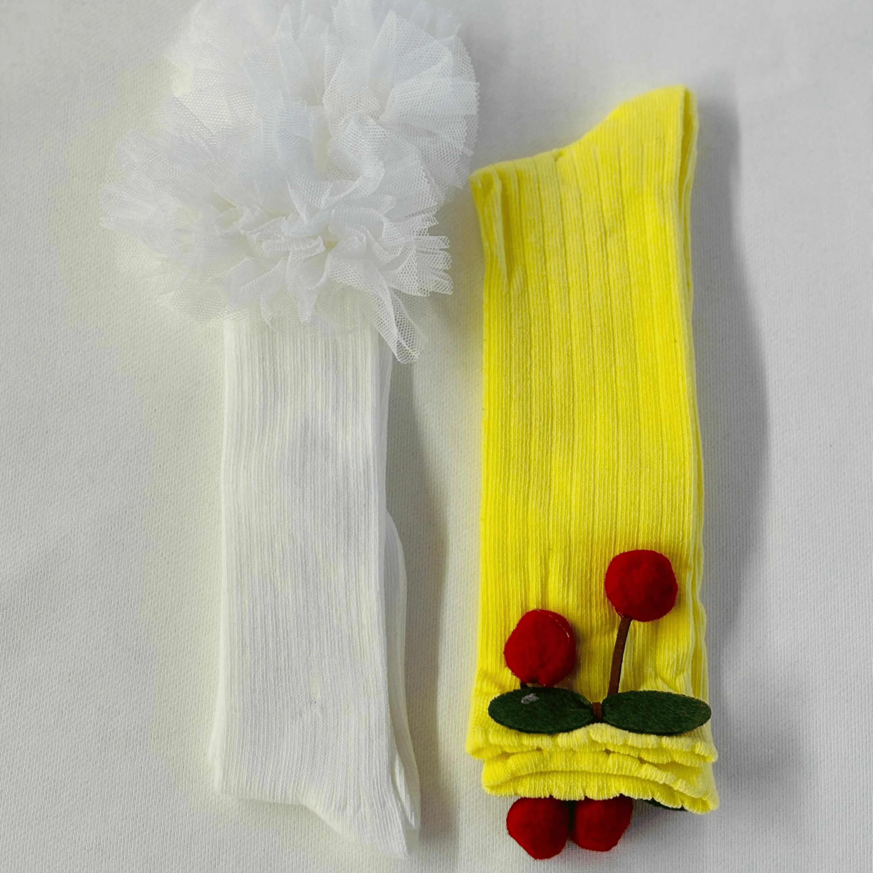 Kız Çocuk 2 Adet Dize Kadar Çorap