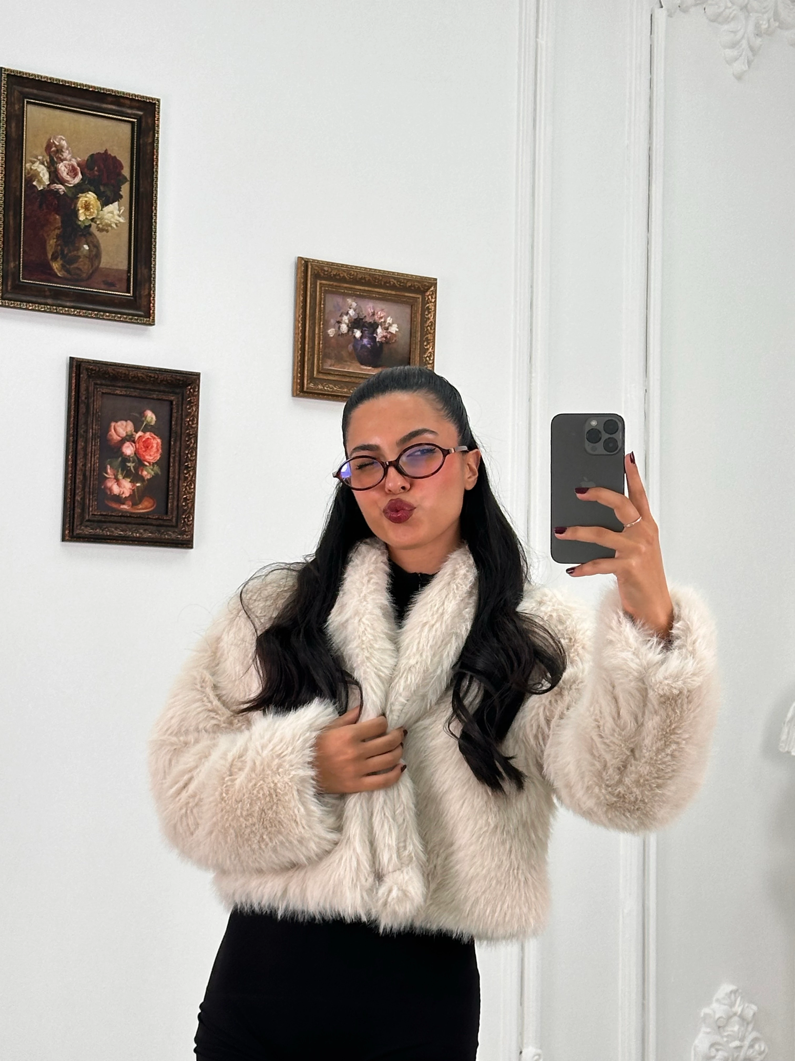 3500 Yumuşak Dokulu Kürk Mont