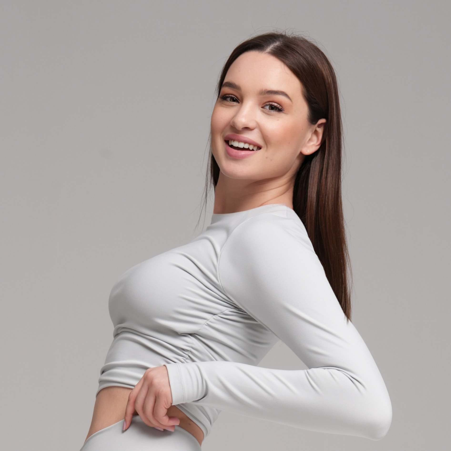 Zyra Crop Long Sleeved Top