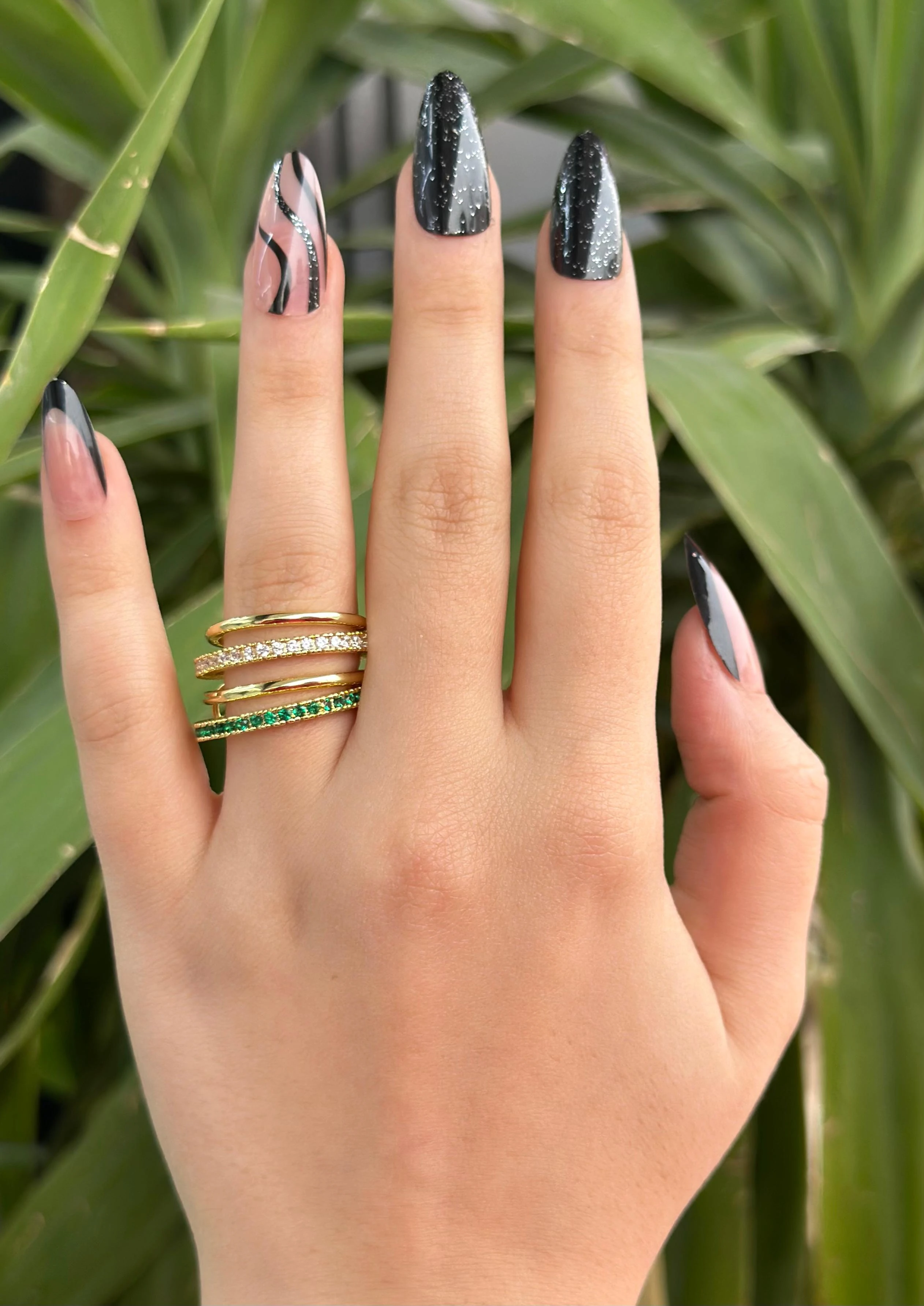 Altın, Zümrüt ve İddia 10 NUMARA