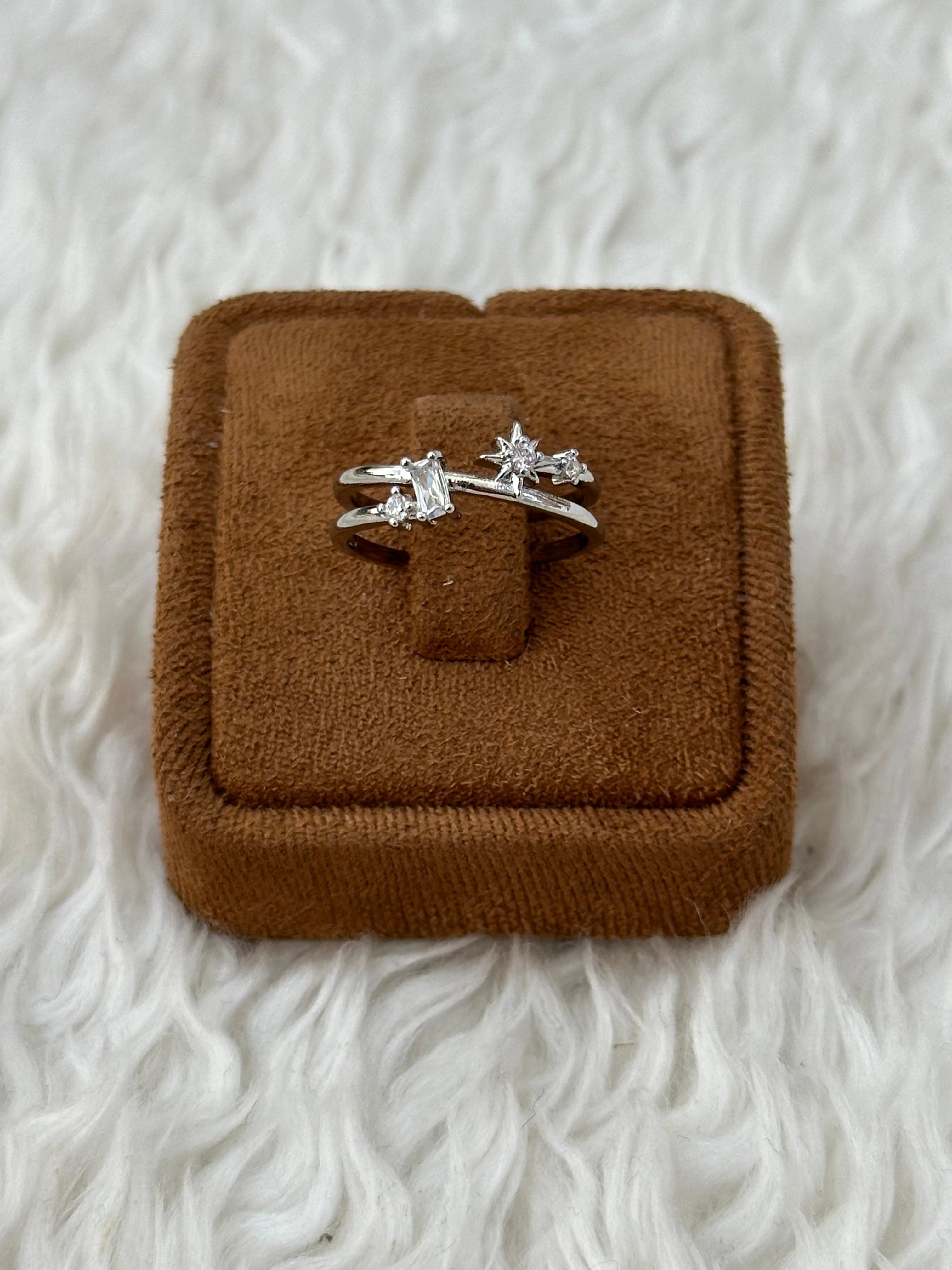 🌌Galaksi Parıltısı Çapraz Çift Bant Yüzük