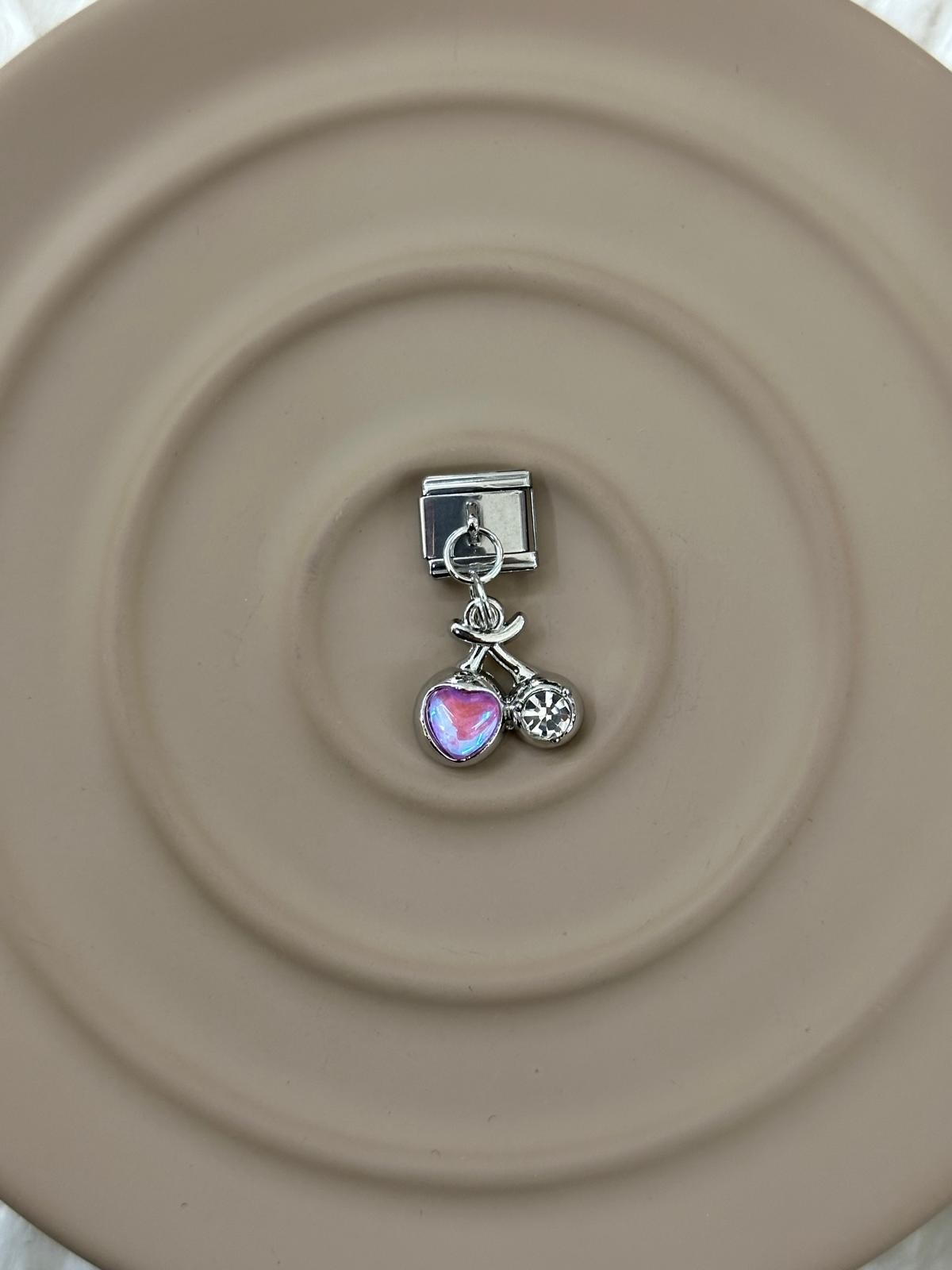 Nomination Charm