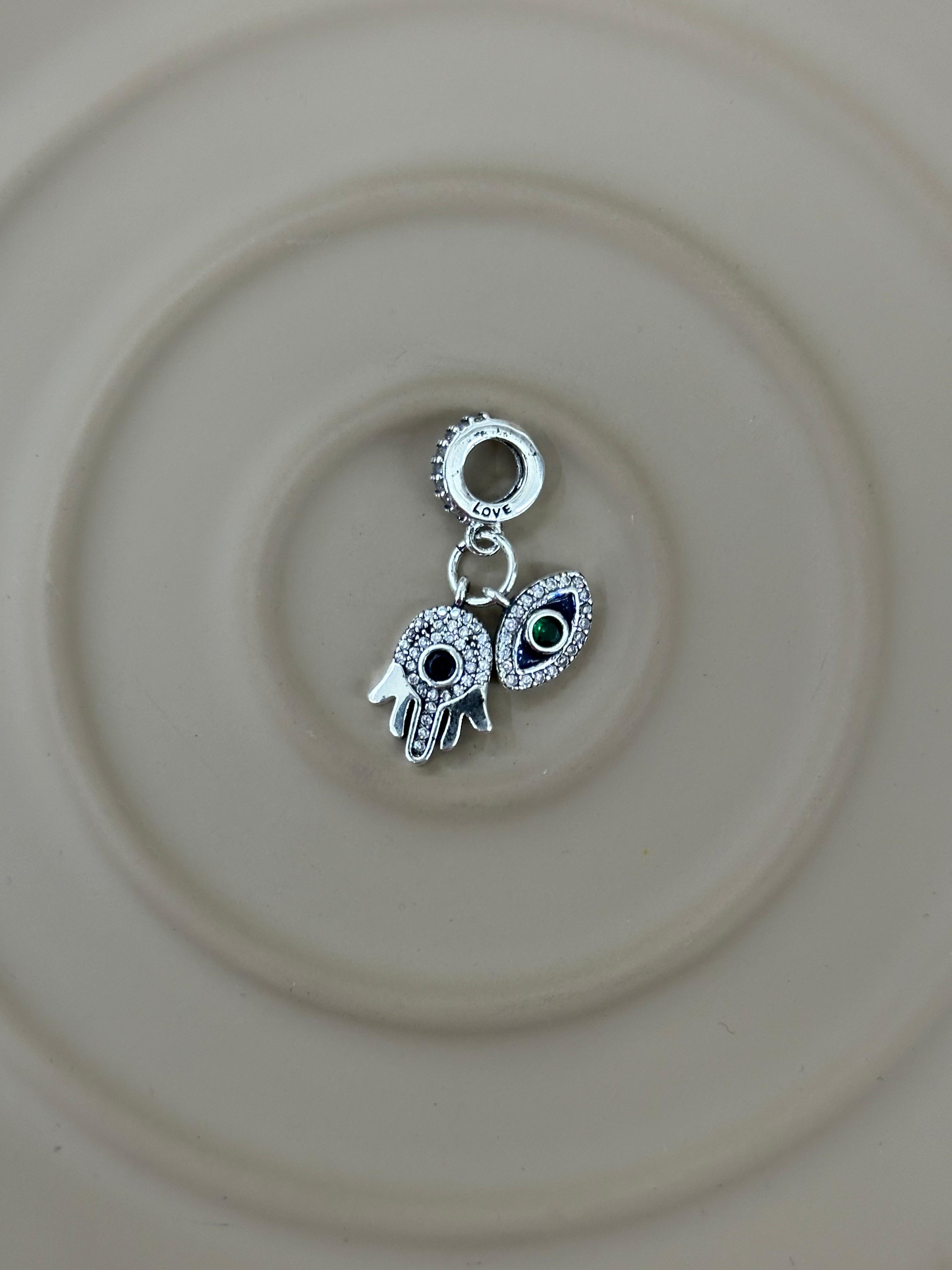  “Guardian Duo” Koruma Charm’ı