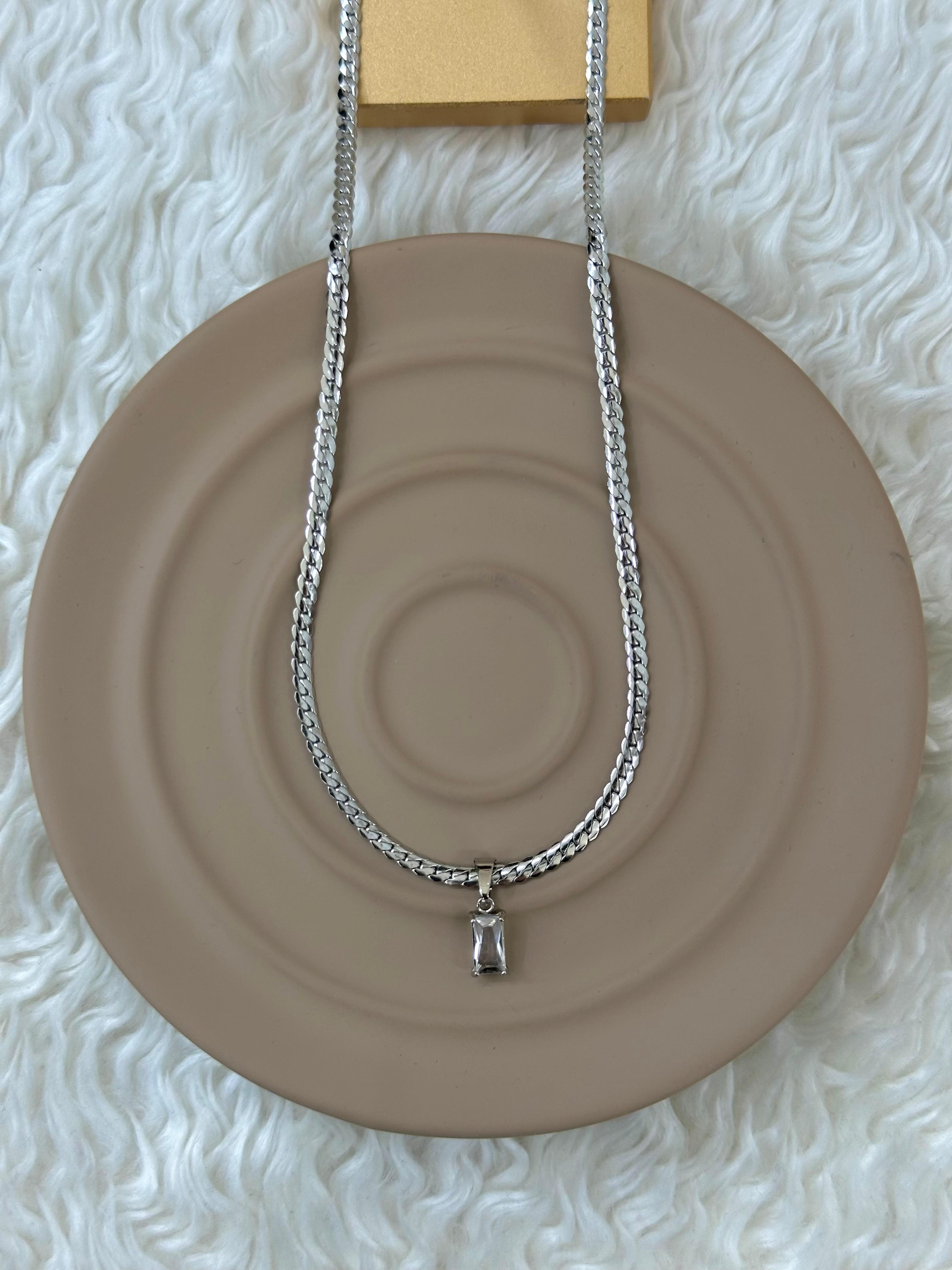 Bayan Çelik Silver Kolye 