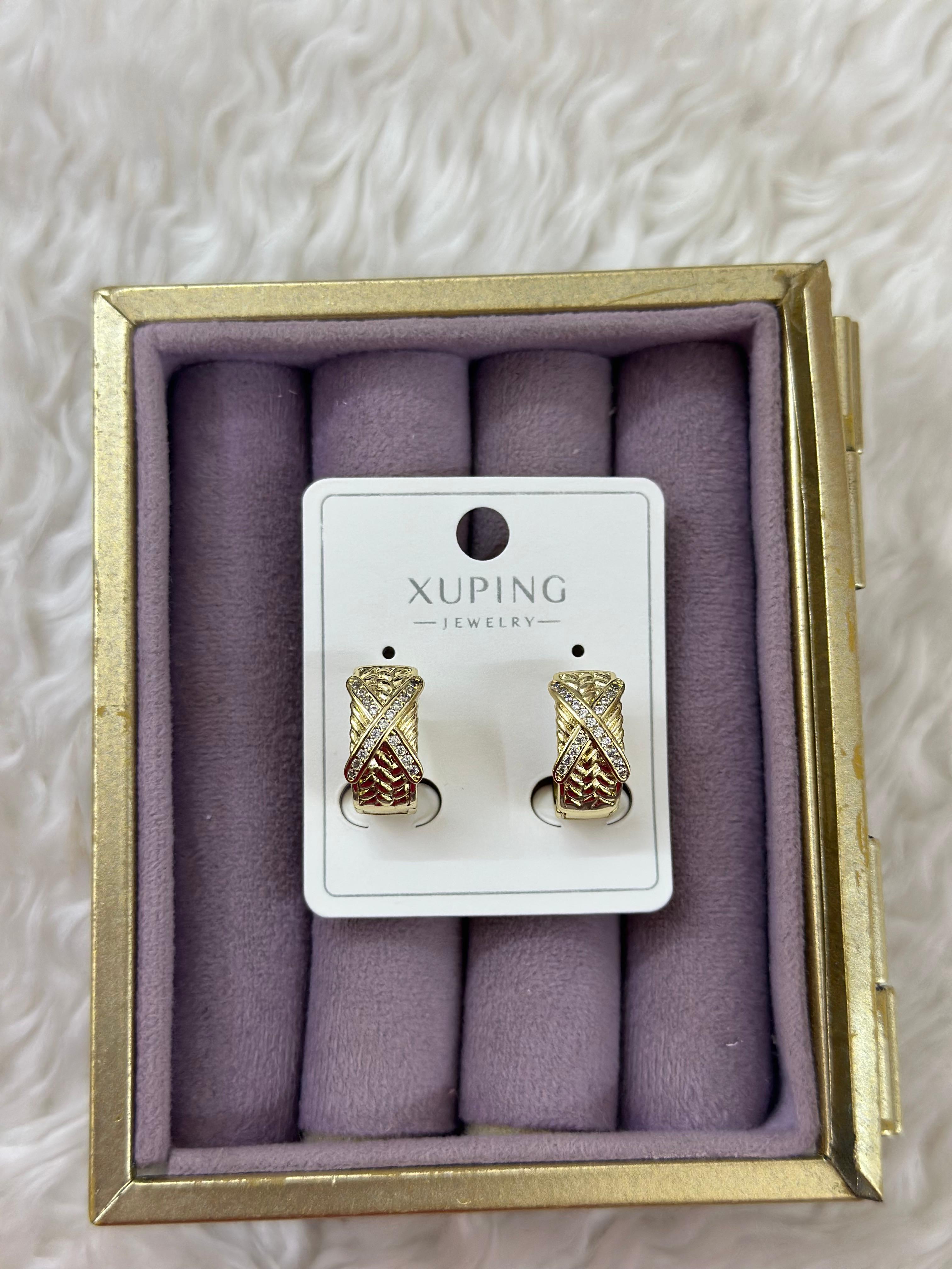 💎💛 Xuping Gold Desenli Taşlı Küpe ✨🌸