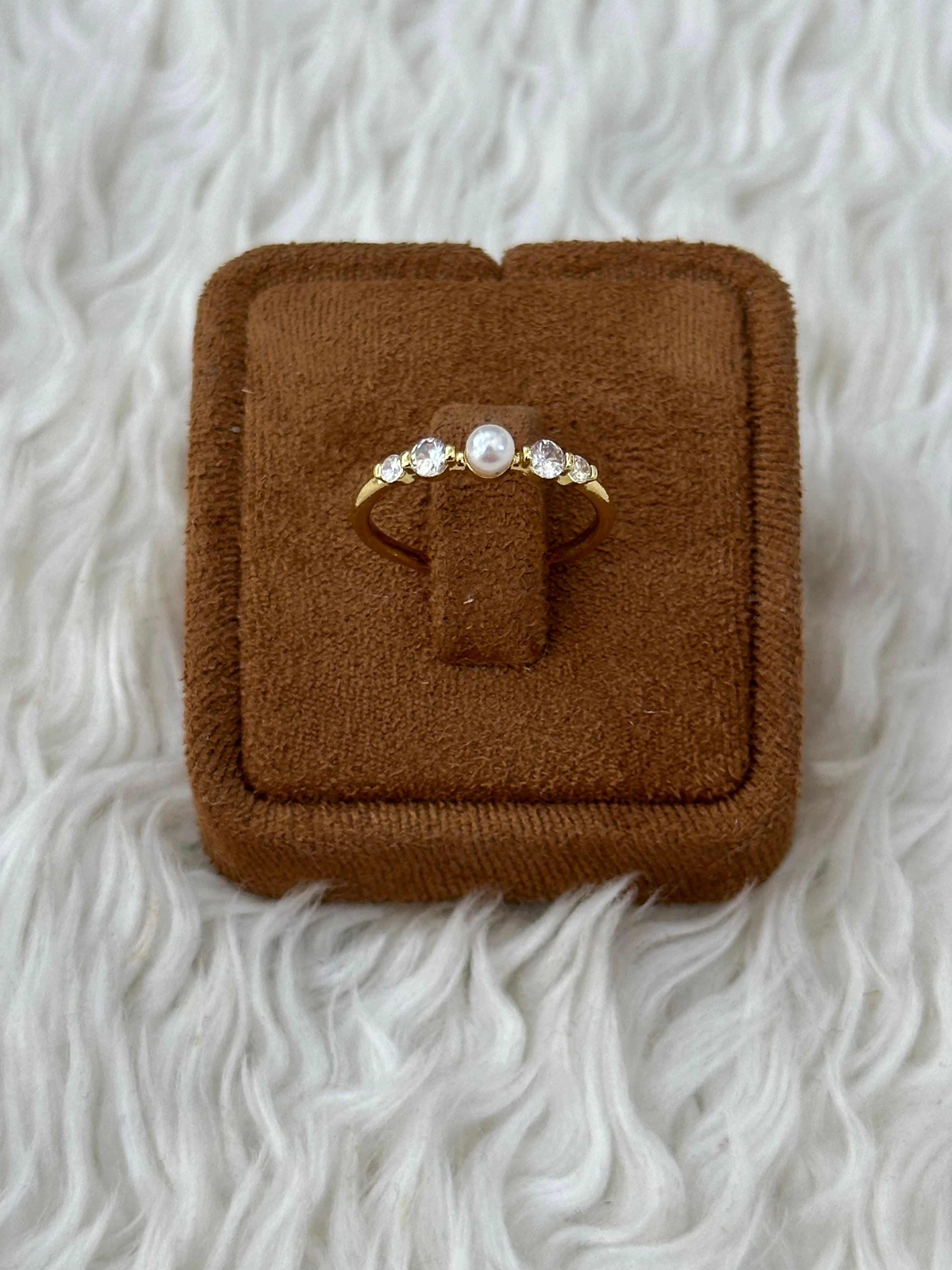 👑 Klasik İnci, Pırlanta Işıltısı