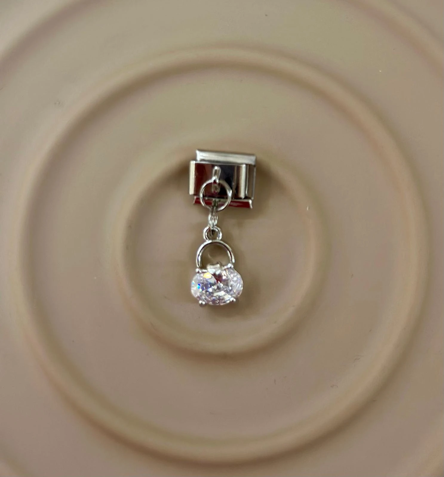 💎 Maksimum Işıltı: TAŞLI NOMINATION CHARM Koleksiyonu! ✨