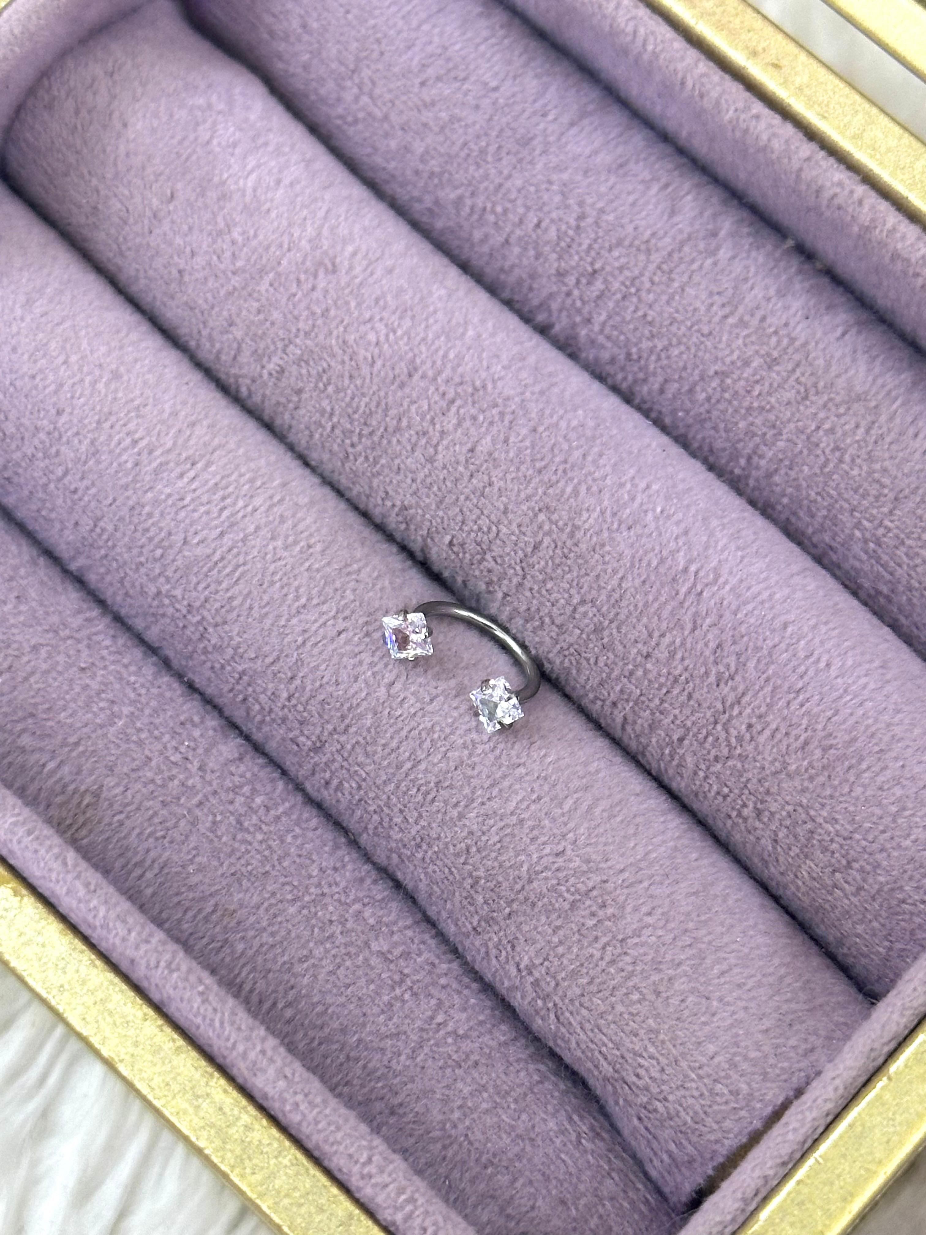 ✨ Prenses Parıltı Kavis Çelik Piercing ✨