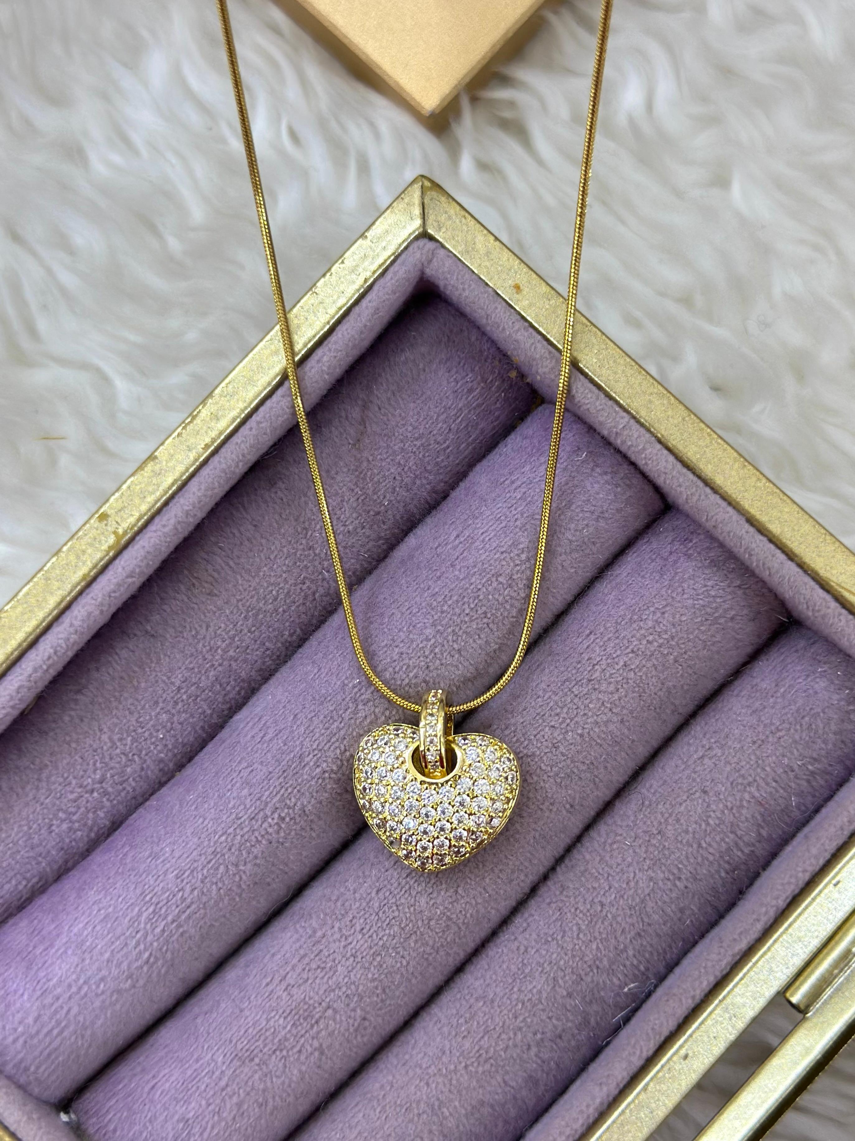 💖 Pırlanta Dokulu Şişkin Kalp Kolye 💎