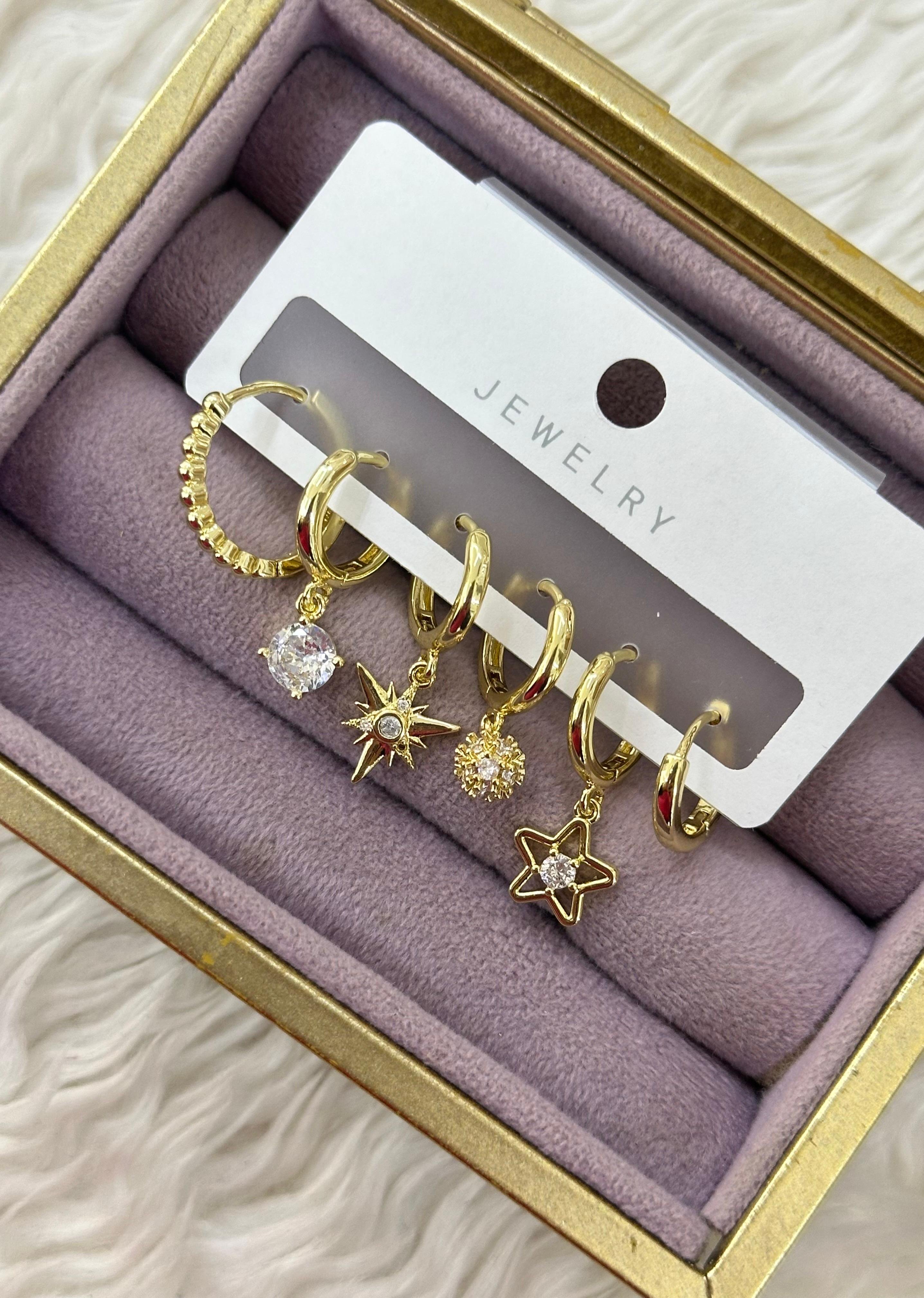 VIP Altın Renkli Yıldız ve Taş Detaylı 6’li Charm Küpe Seti