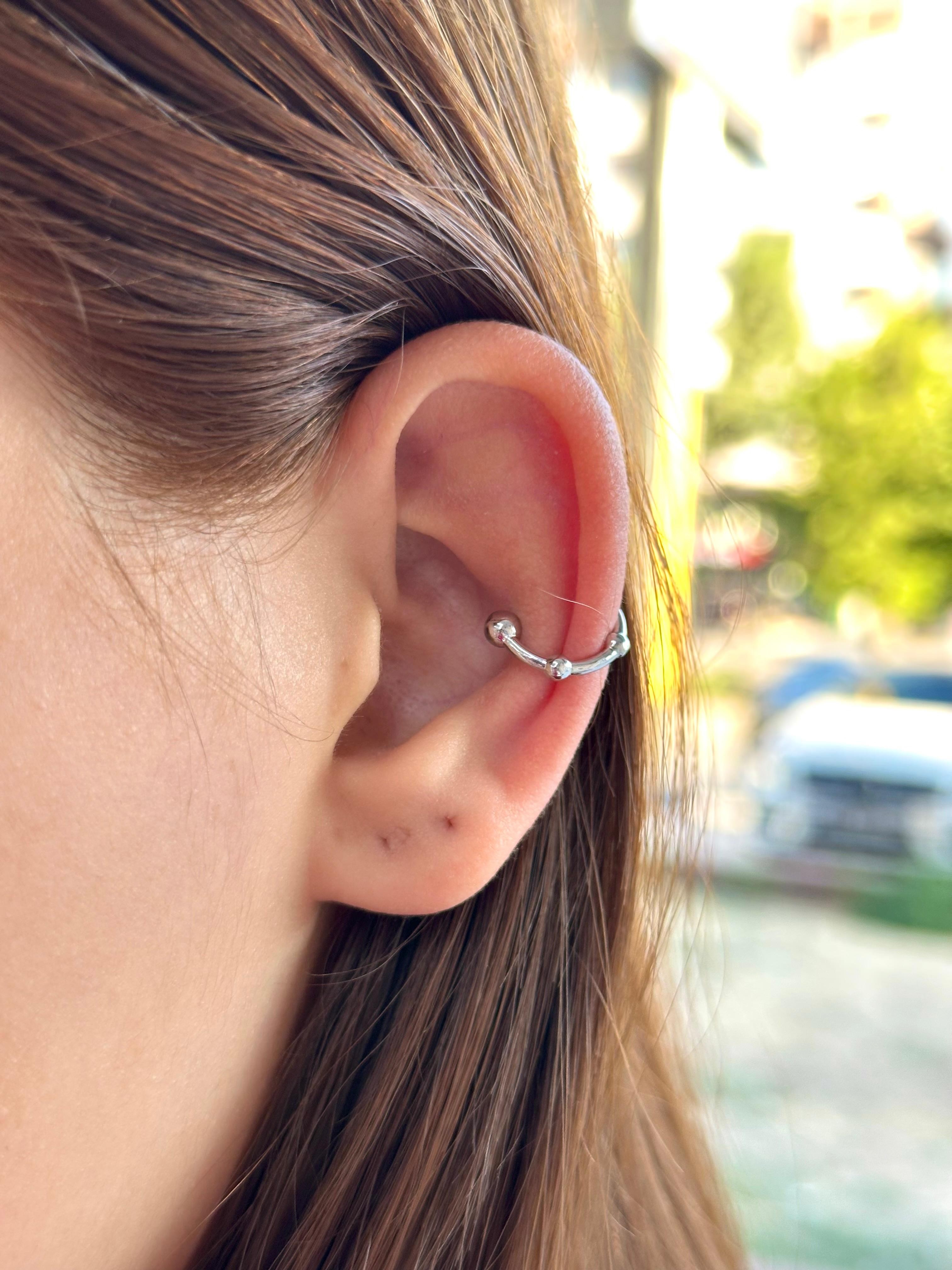 Çelik Üç Küre Detaylı Ear Cuff Kıkırdak Küpe – Silver