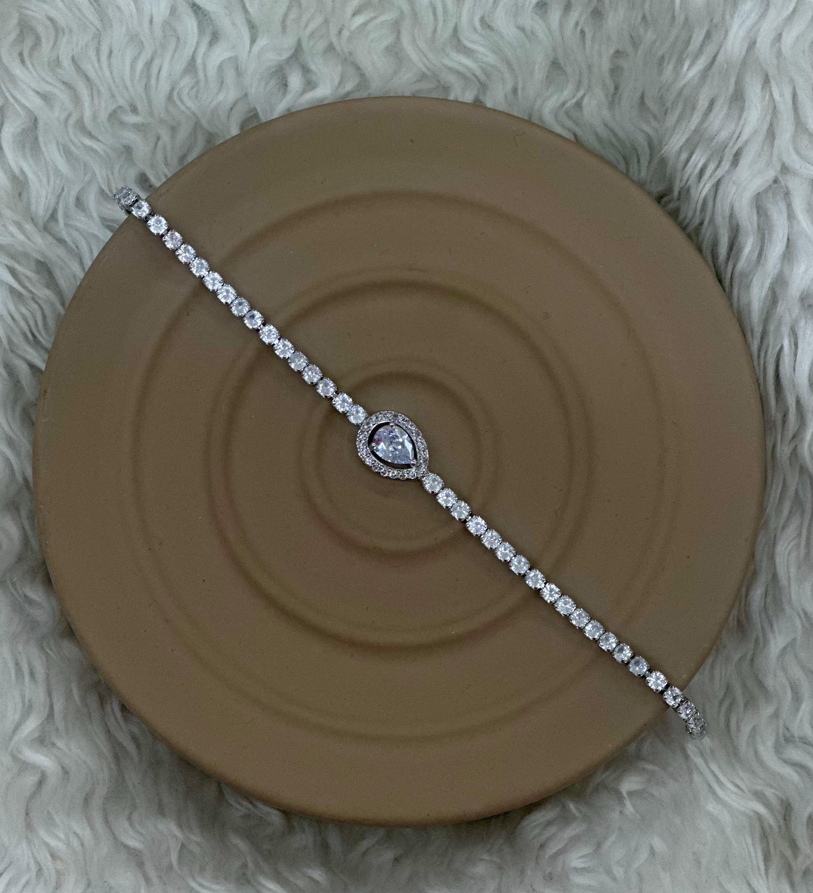 ✨ KALPLİ TENİS Bilekliği ✨