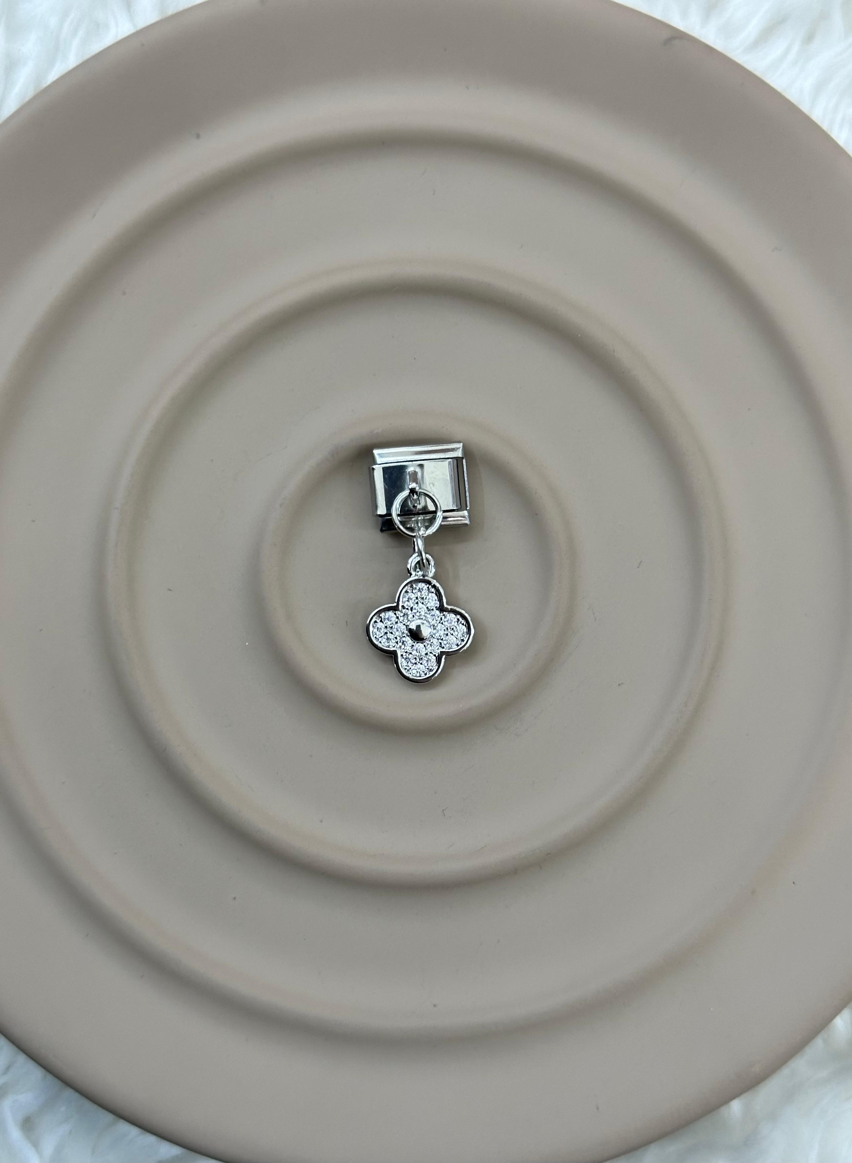 Nomination Charm