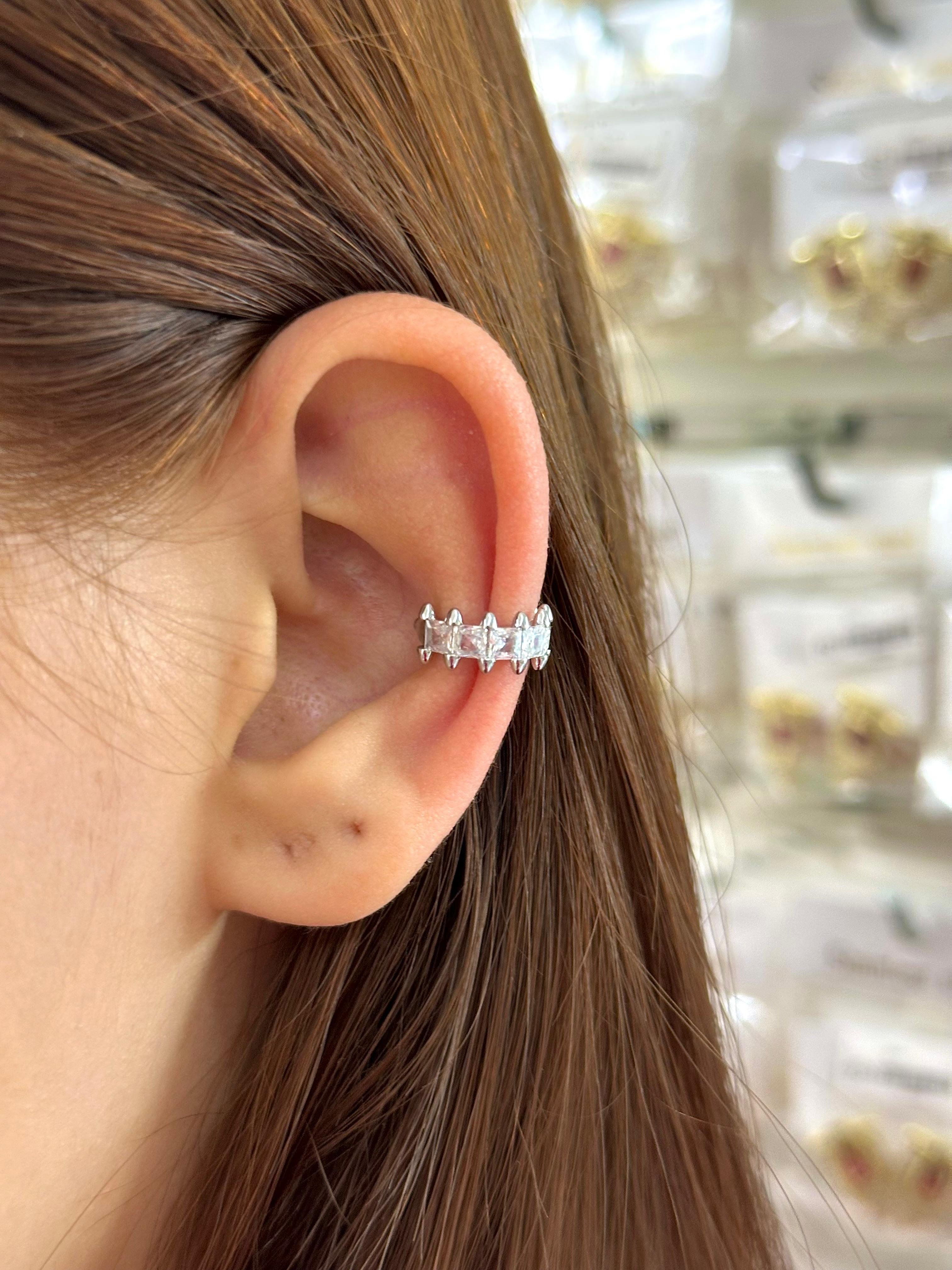 Çelik Taç Form Karışık Kesim Taşlı Ear Cuff Kıkırdak Küpe – Silver