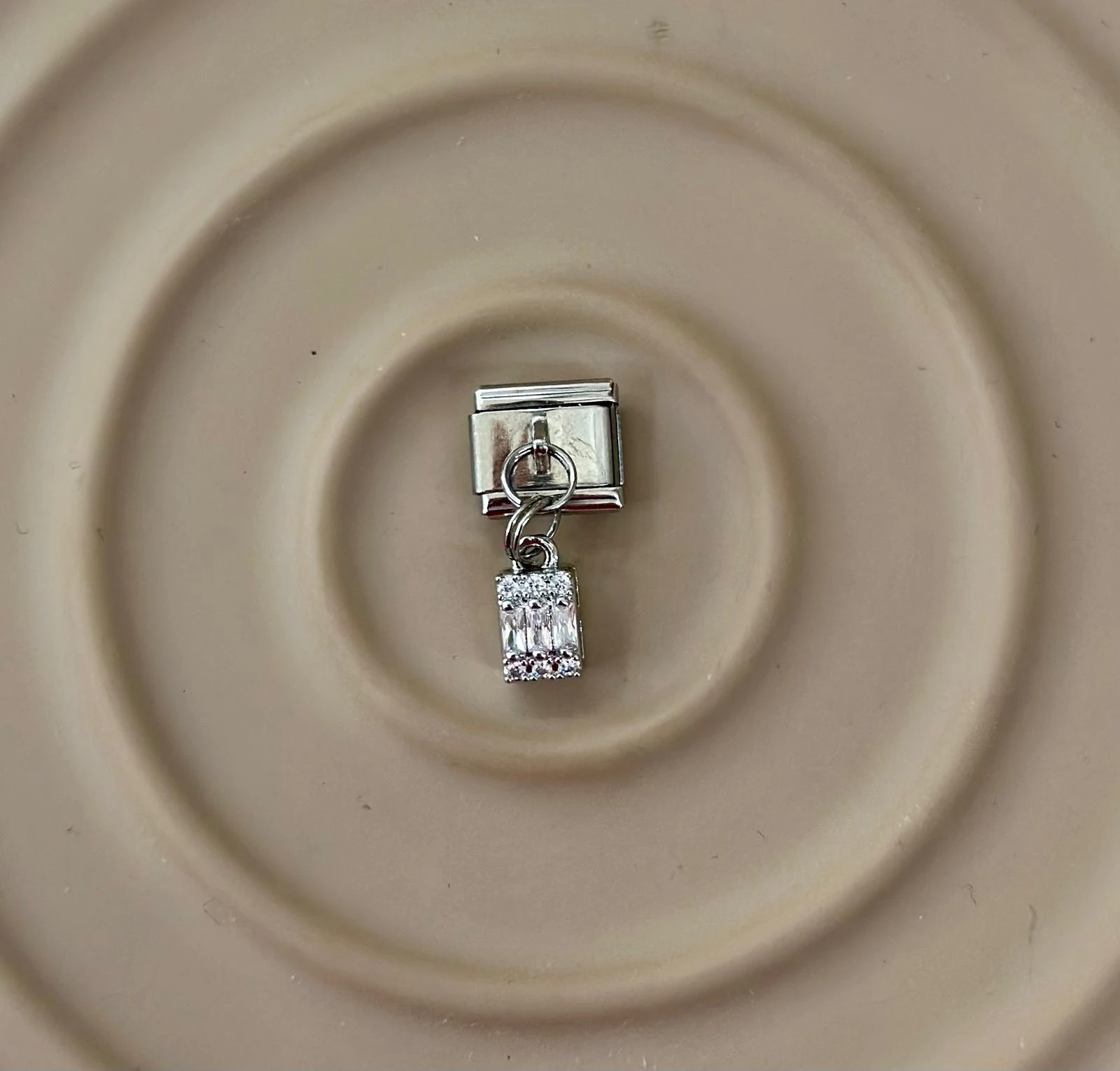  Nomination Charm: Beyaz Altın Baget Işıltısı! 💎🤍