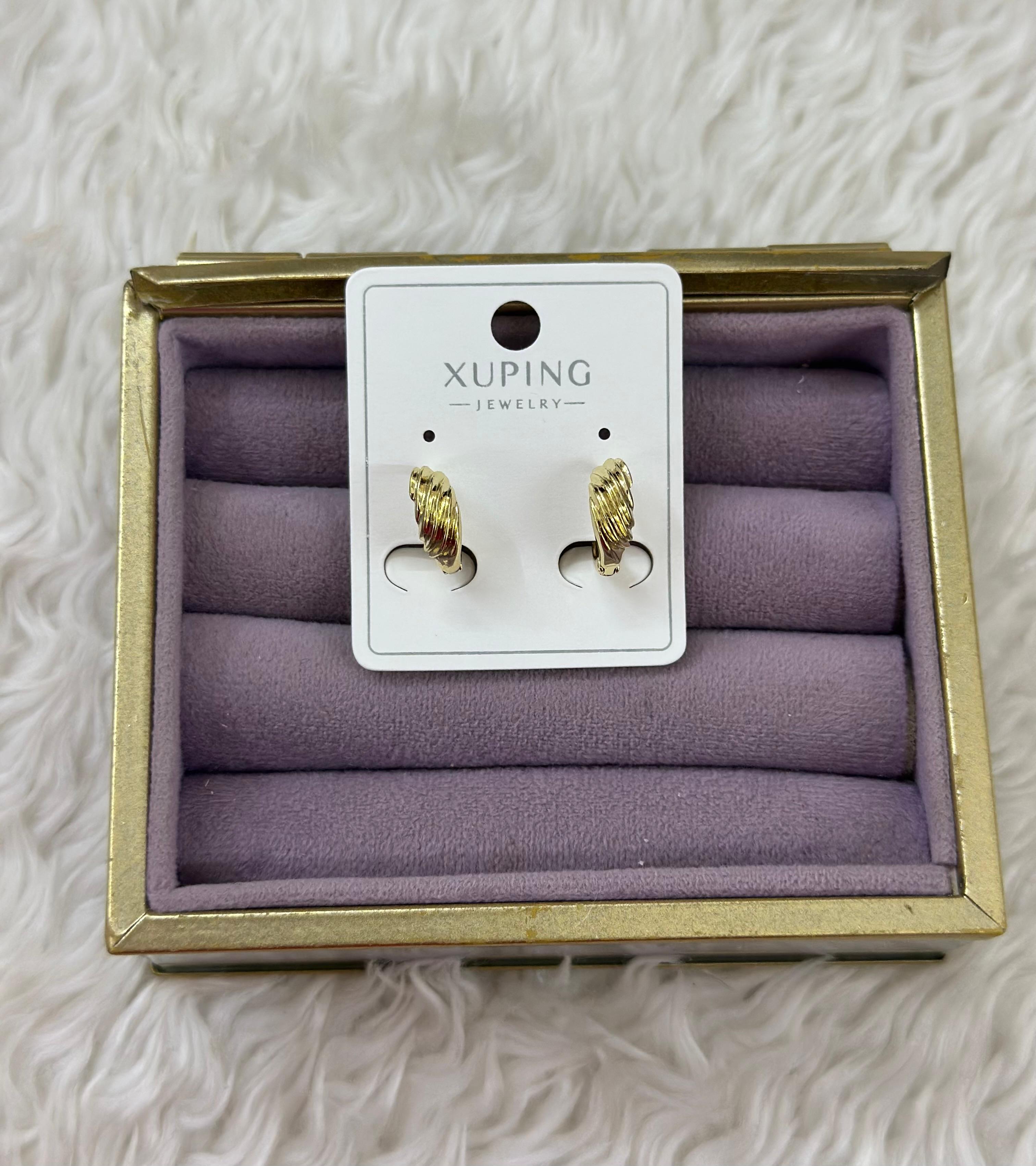 💛 Xuping Burgu Altın Küpe – Klasik Işıltı & Zamansız Şıklık ✨💫