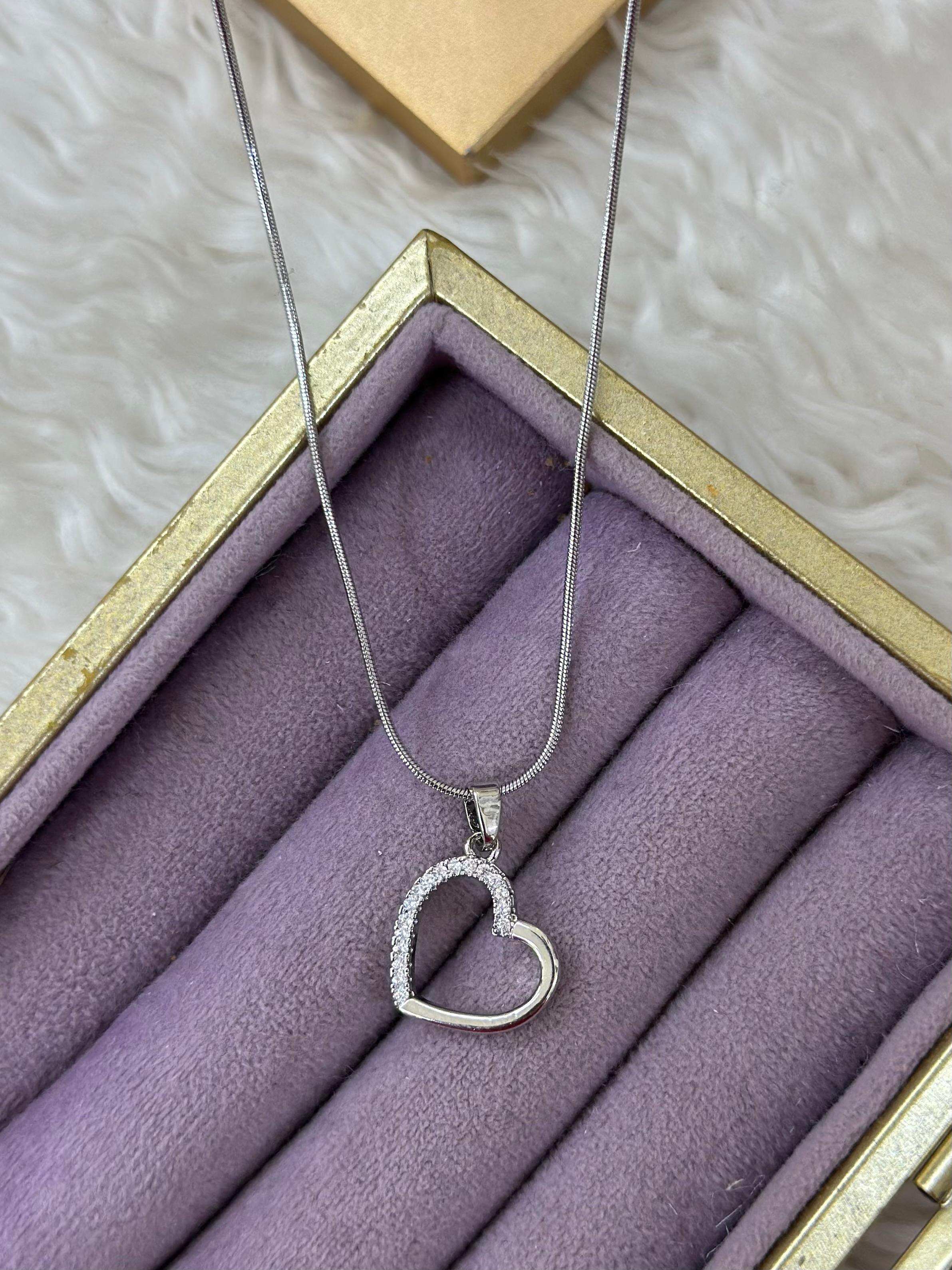 💎Taşlı Gümüş Renk Kalp Kolye