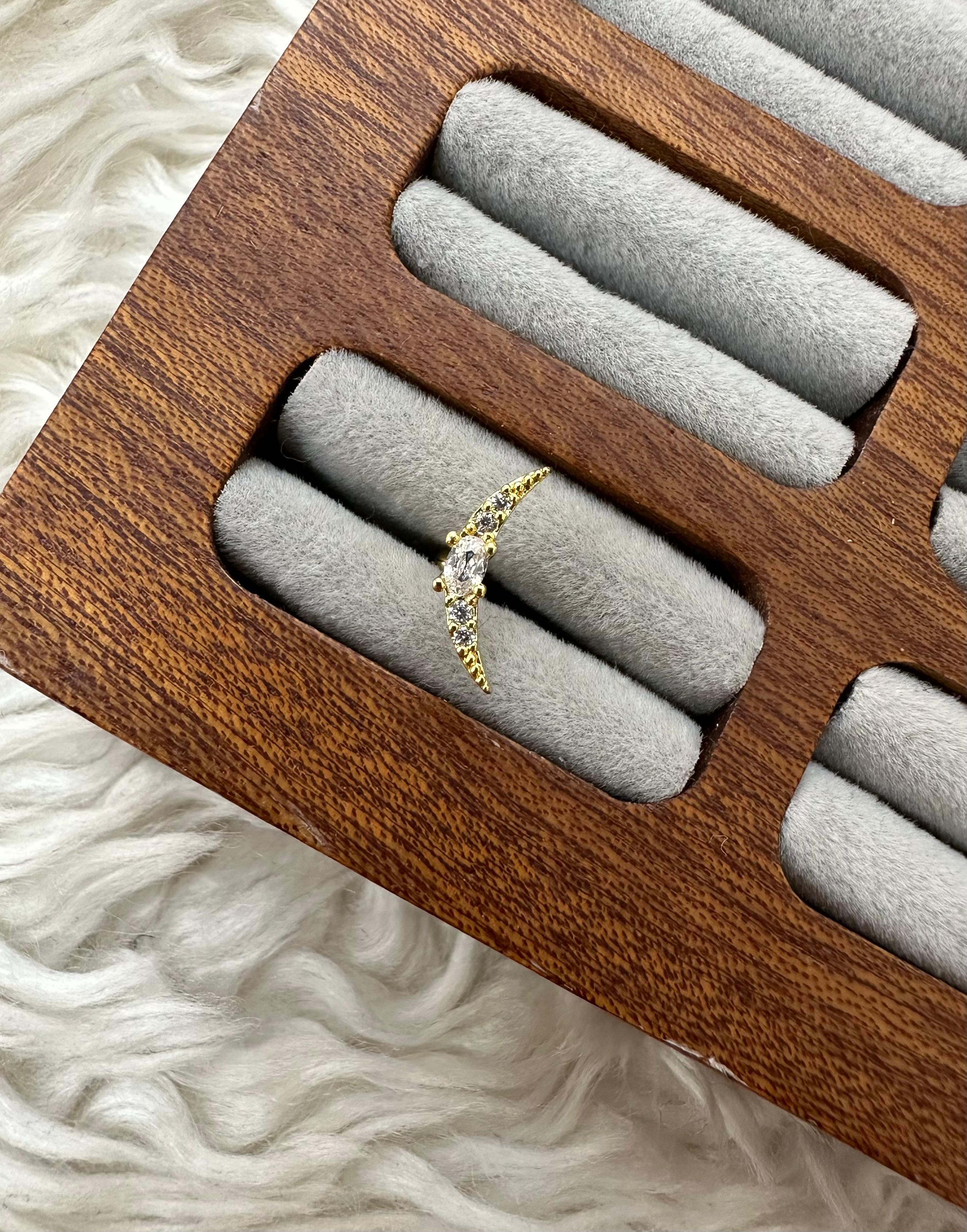 🌙✨💎 AY'DAN İLHAM ALAN TAŞLI HİLAL PIERCING