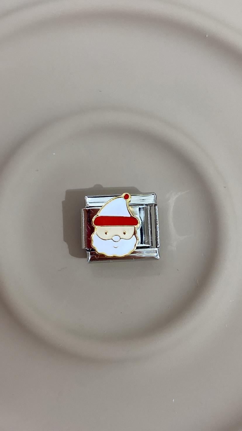 Nomination Charm