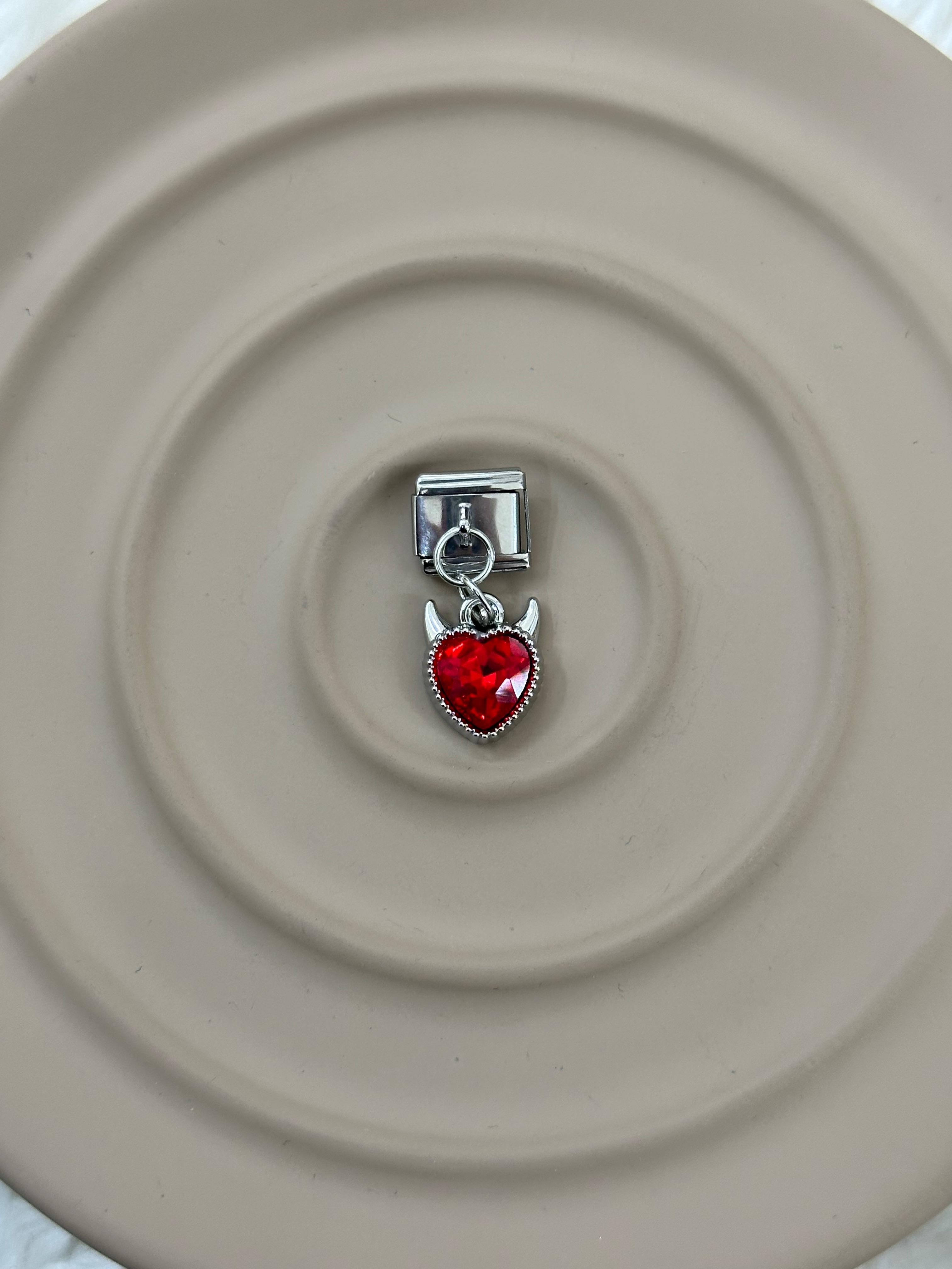 Nomination Charm