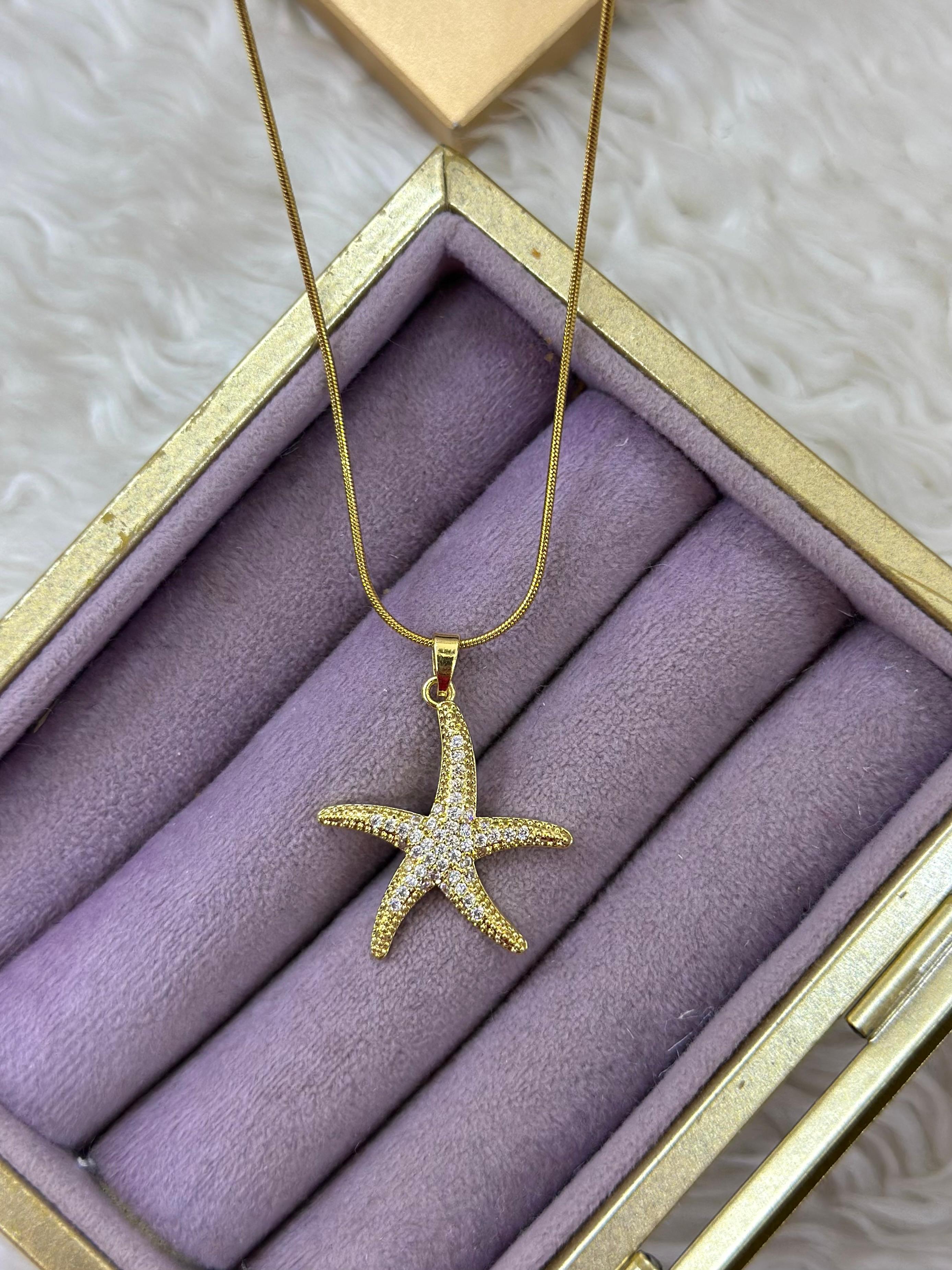 ⭐️ Deniz Yıldızı Uçlu Kolye