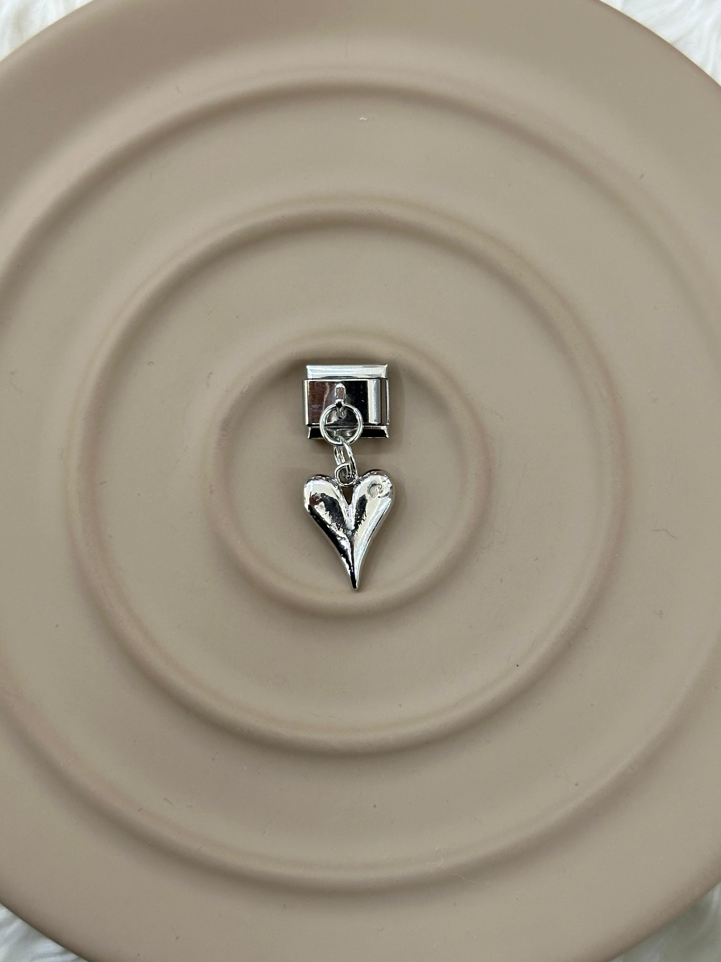 Nomination Charm