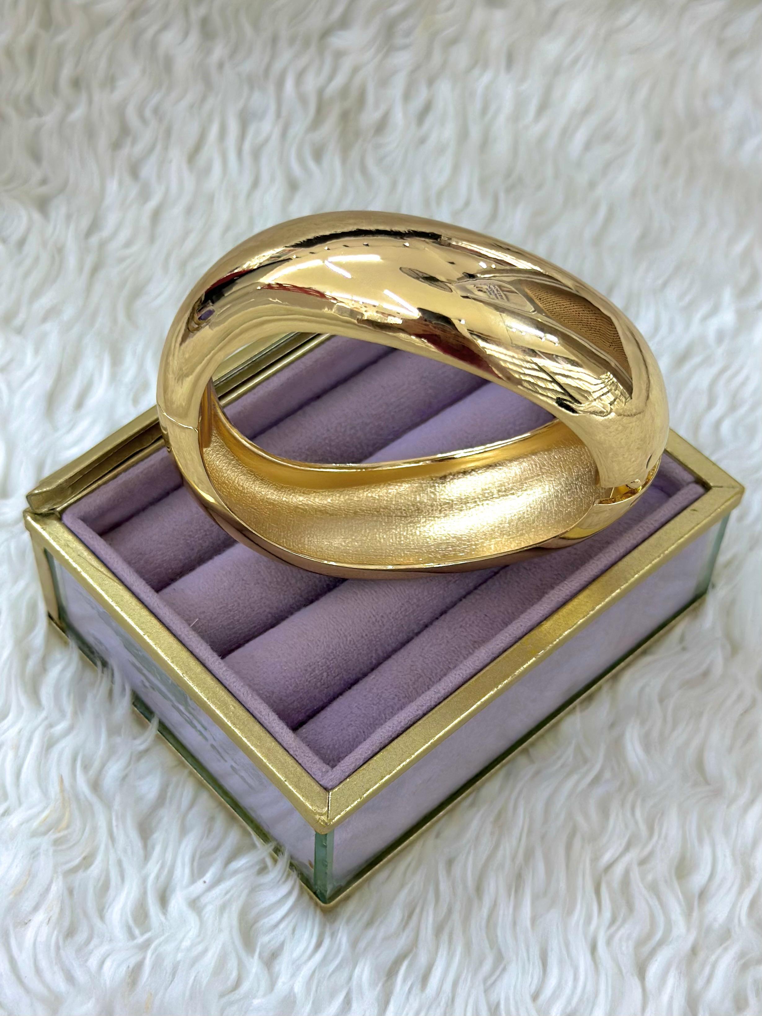 ✨ VIP Oval Altın Bileklik ✨