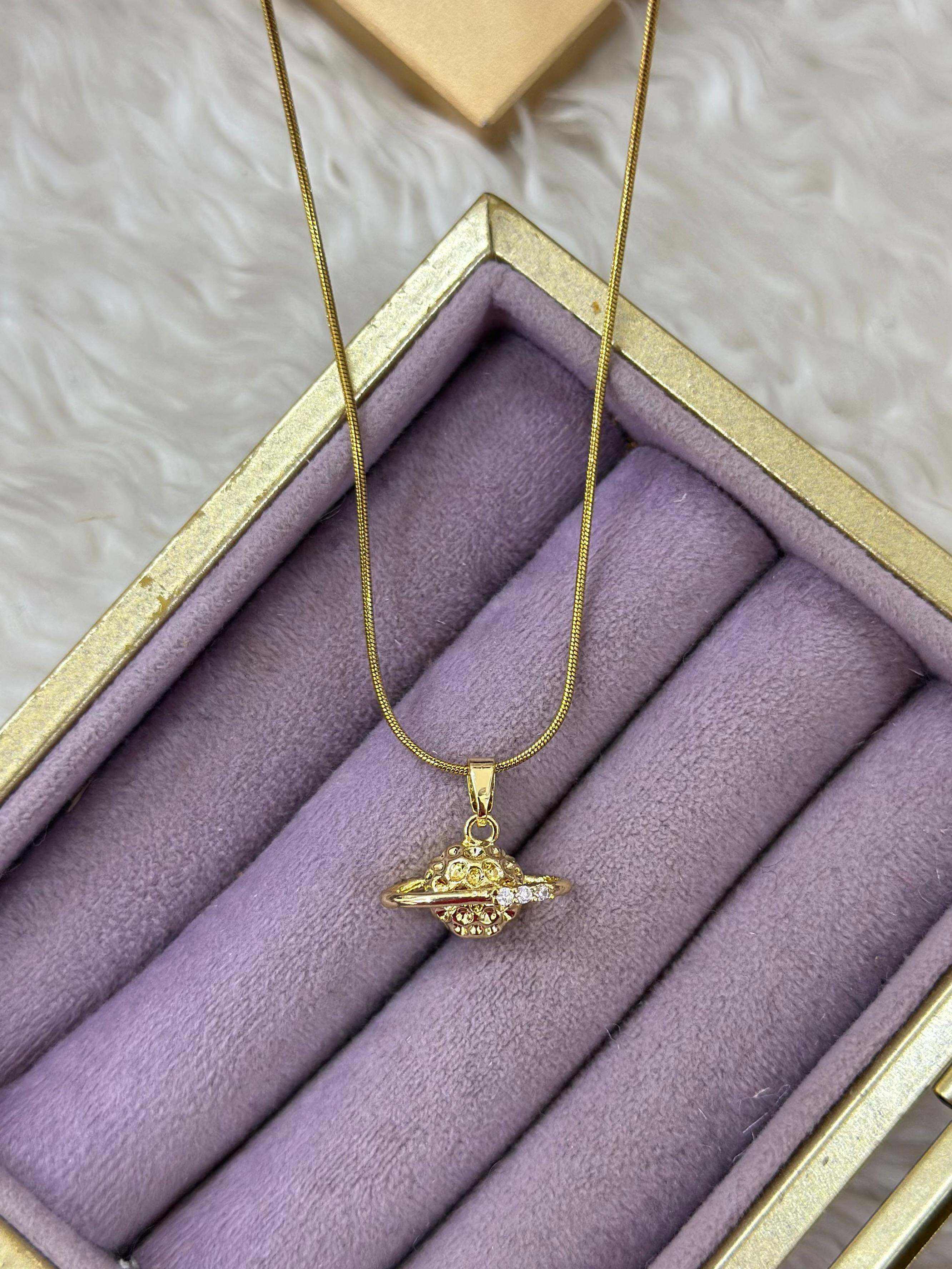 Kendi Galaksinin Kraliçesi Ol! 👑🪐