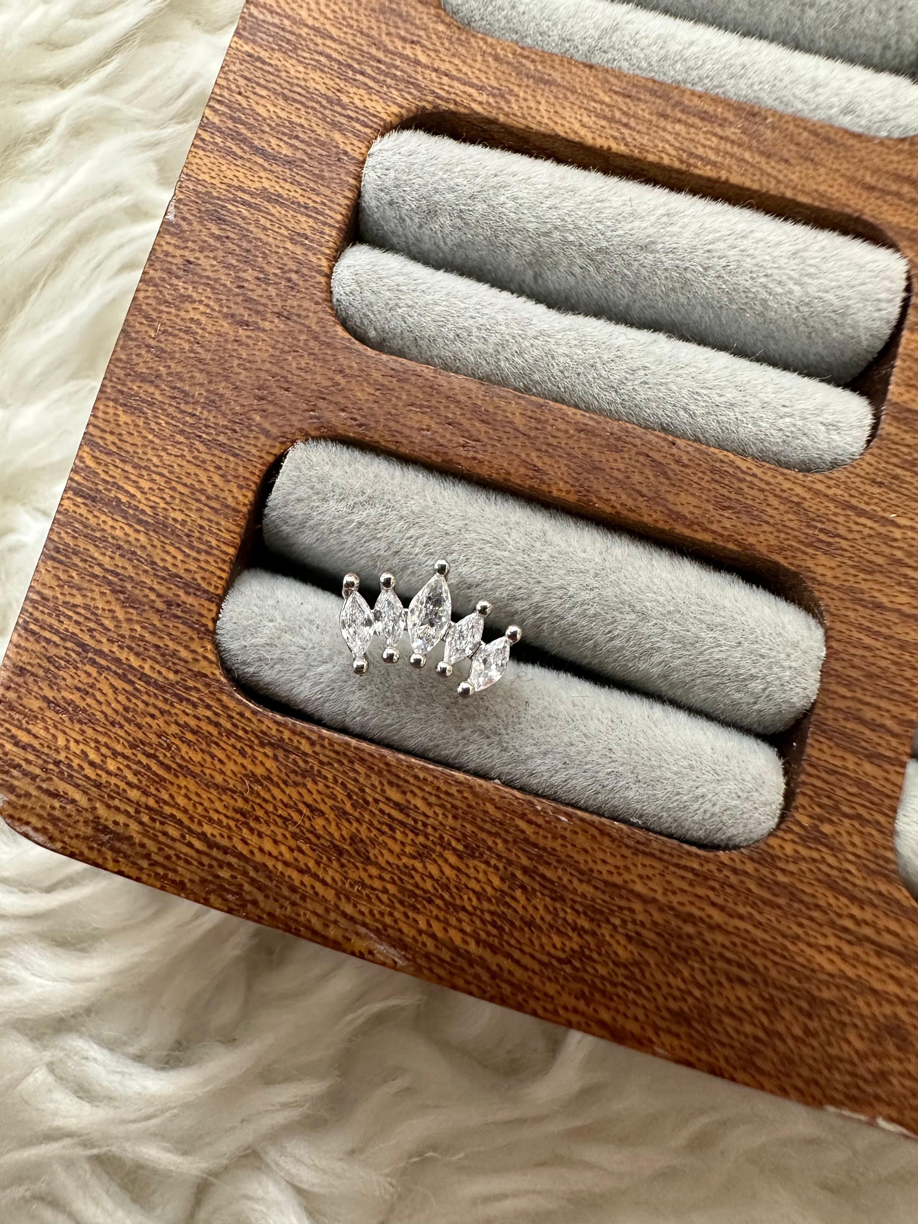 🖐️💎🥈 GÖZ KAMAŞTIRAN BEŞLİ: GÜMÜŞ BEŞ TAŞ PIERCING