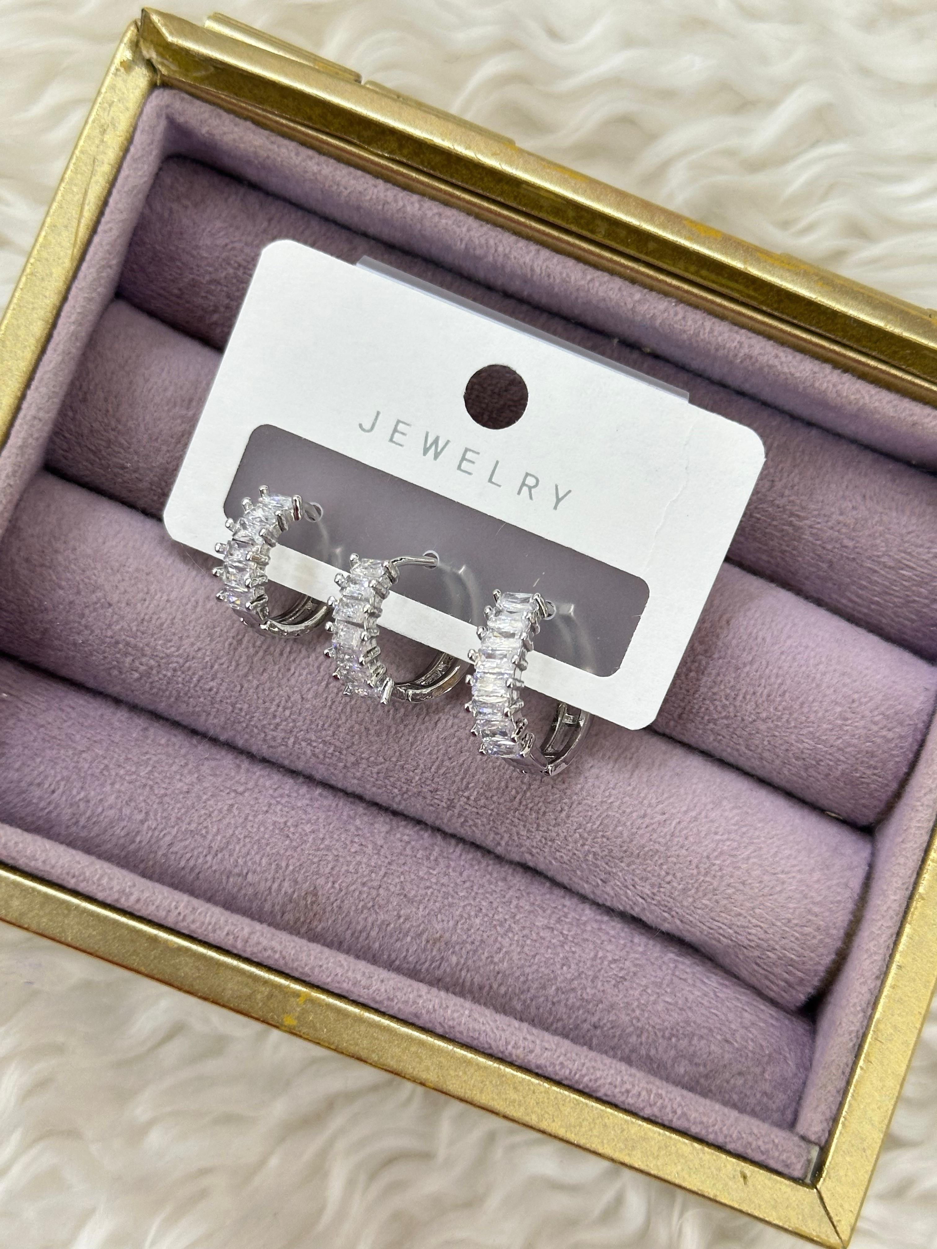 “Baget Işıltı Halka Küpe – Silver