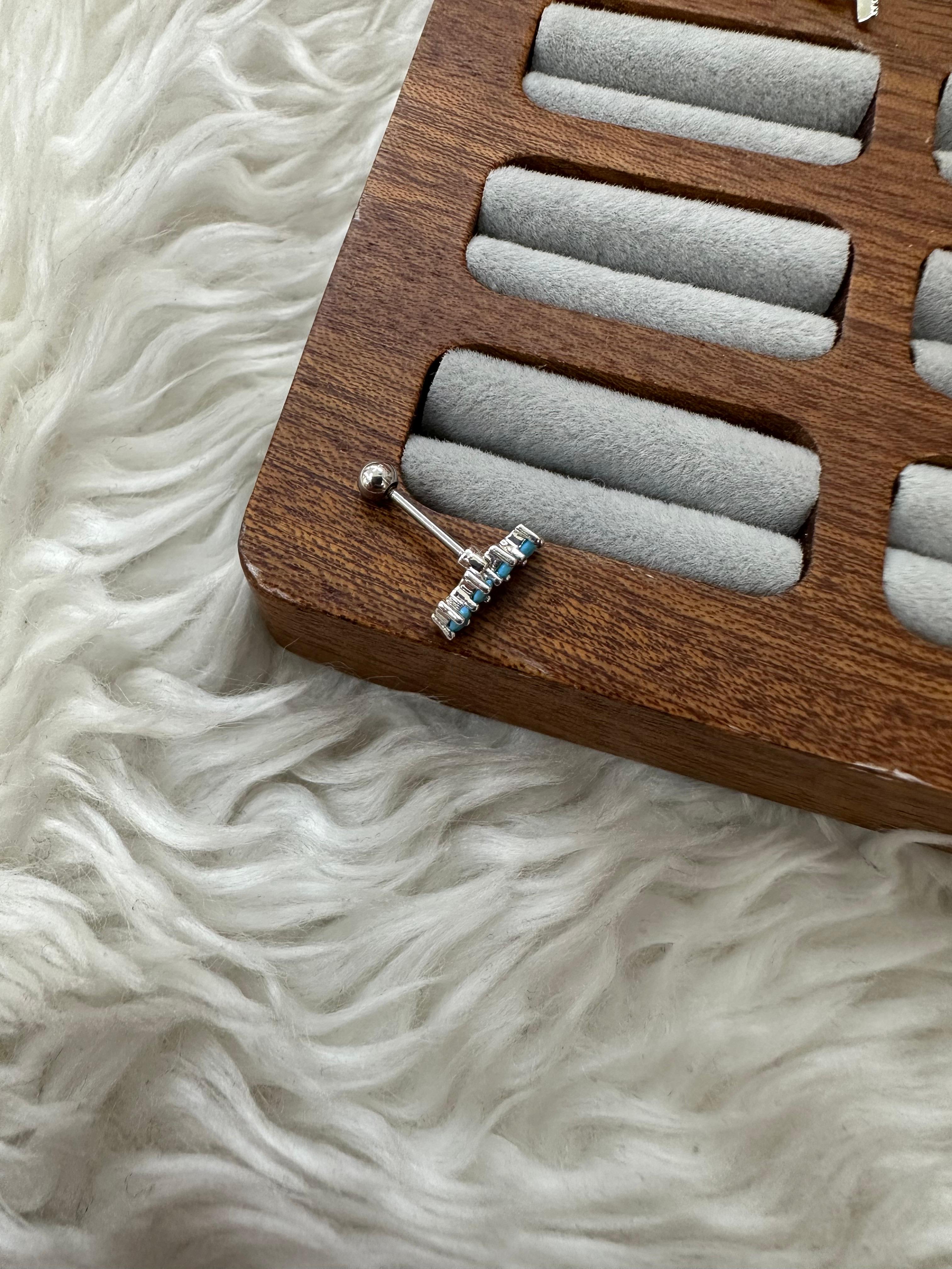 💎 HAREKETLİ MAVİLİK: GÜMÜŞ MAVİ DÖRT TOP PIERCING