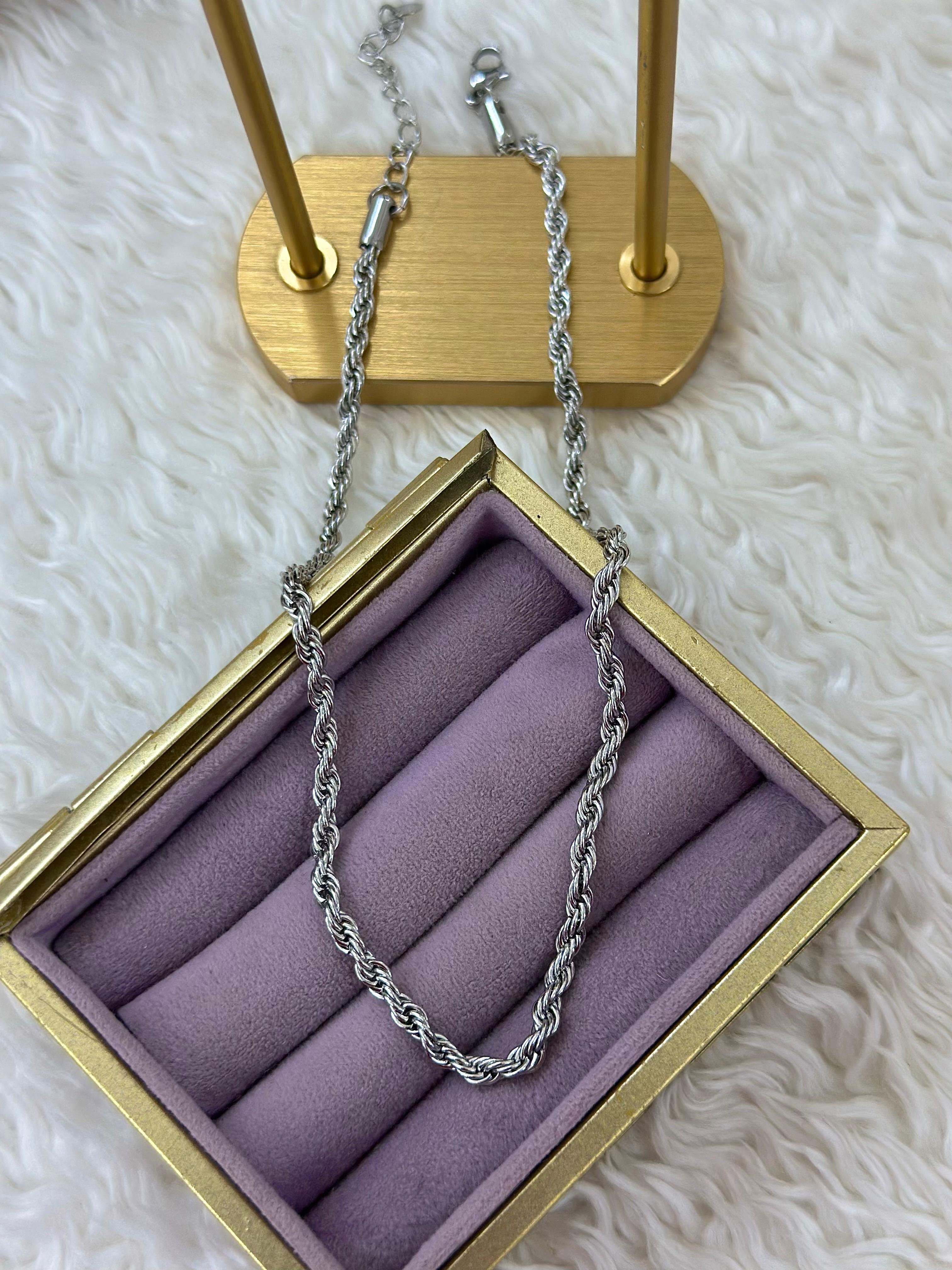 Çelik Silver Kolye 
