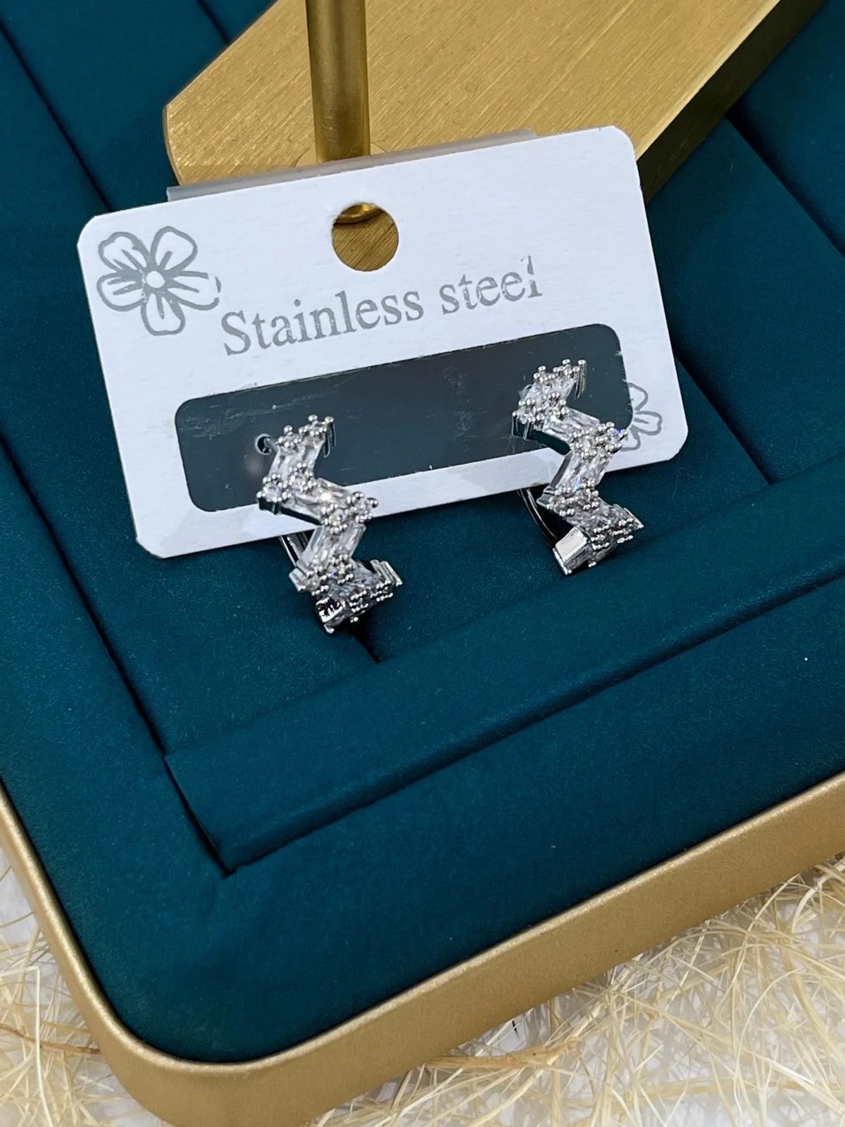 Çelik Silver Küpe