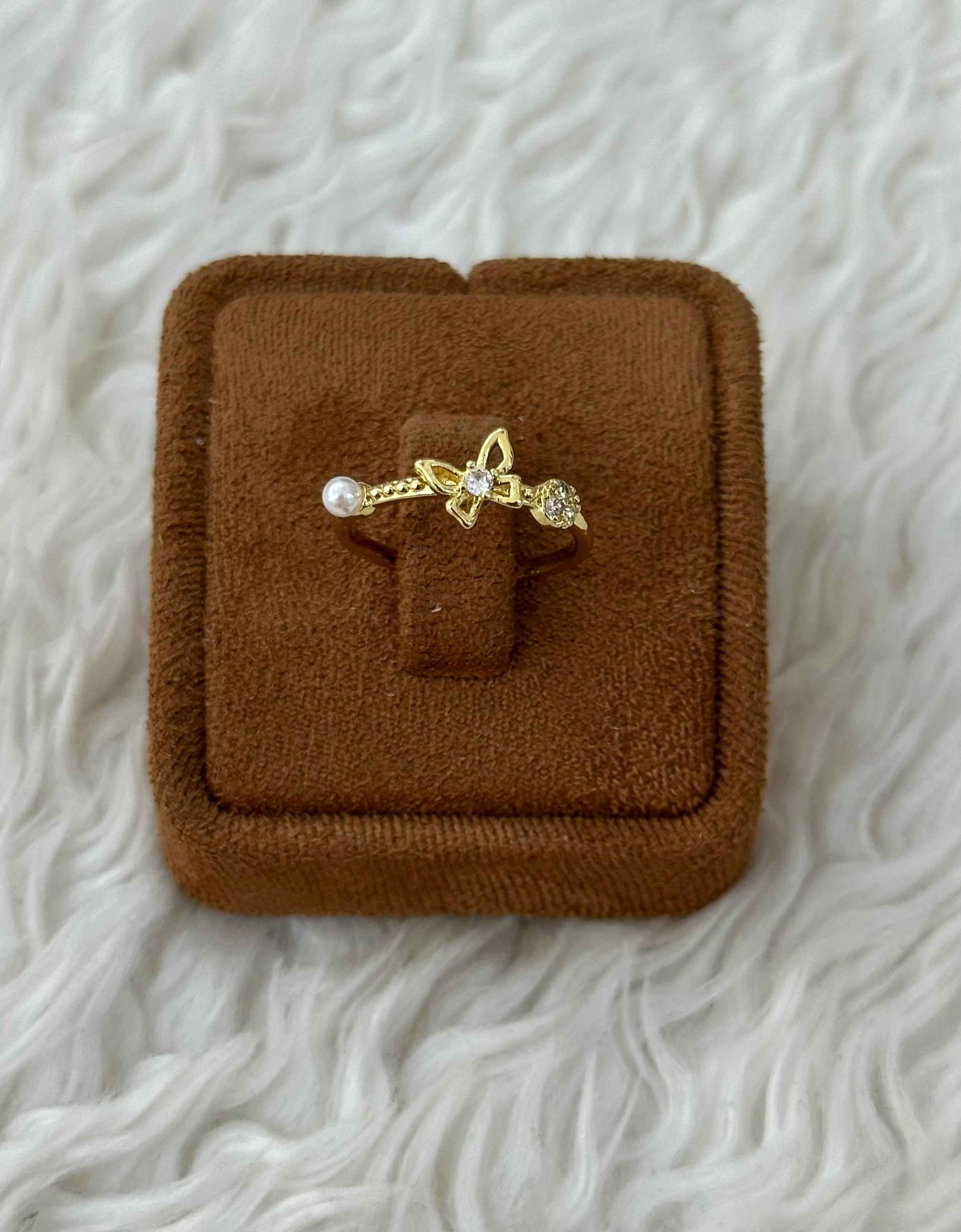 💍 Pırıltılı Kelebek İnci Detaylı Ayarlanabilir Yüzük