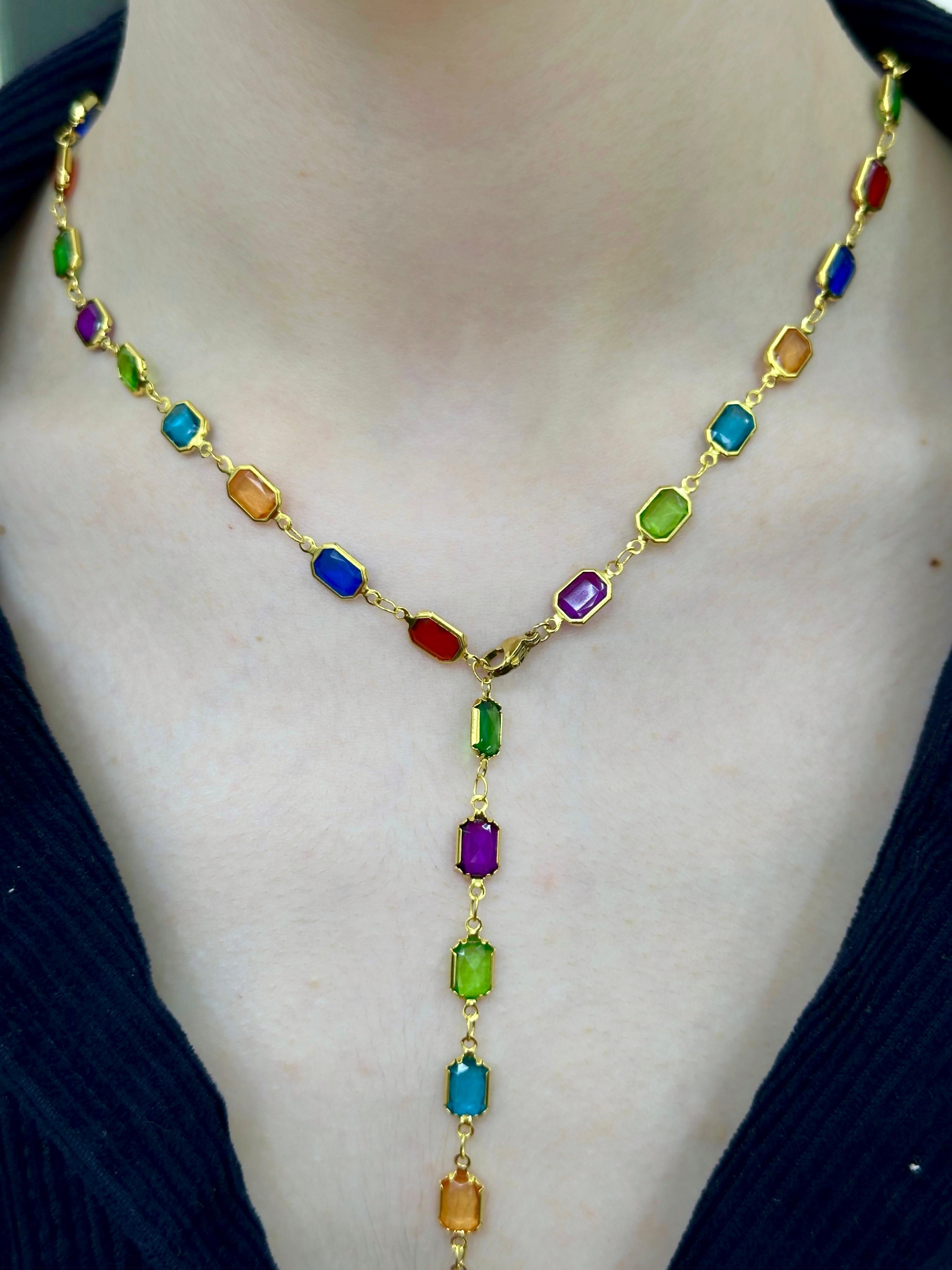 Aurora Y – Gold Kolye 🌈✨