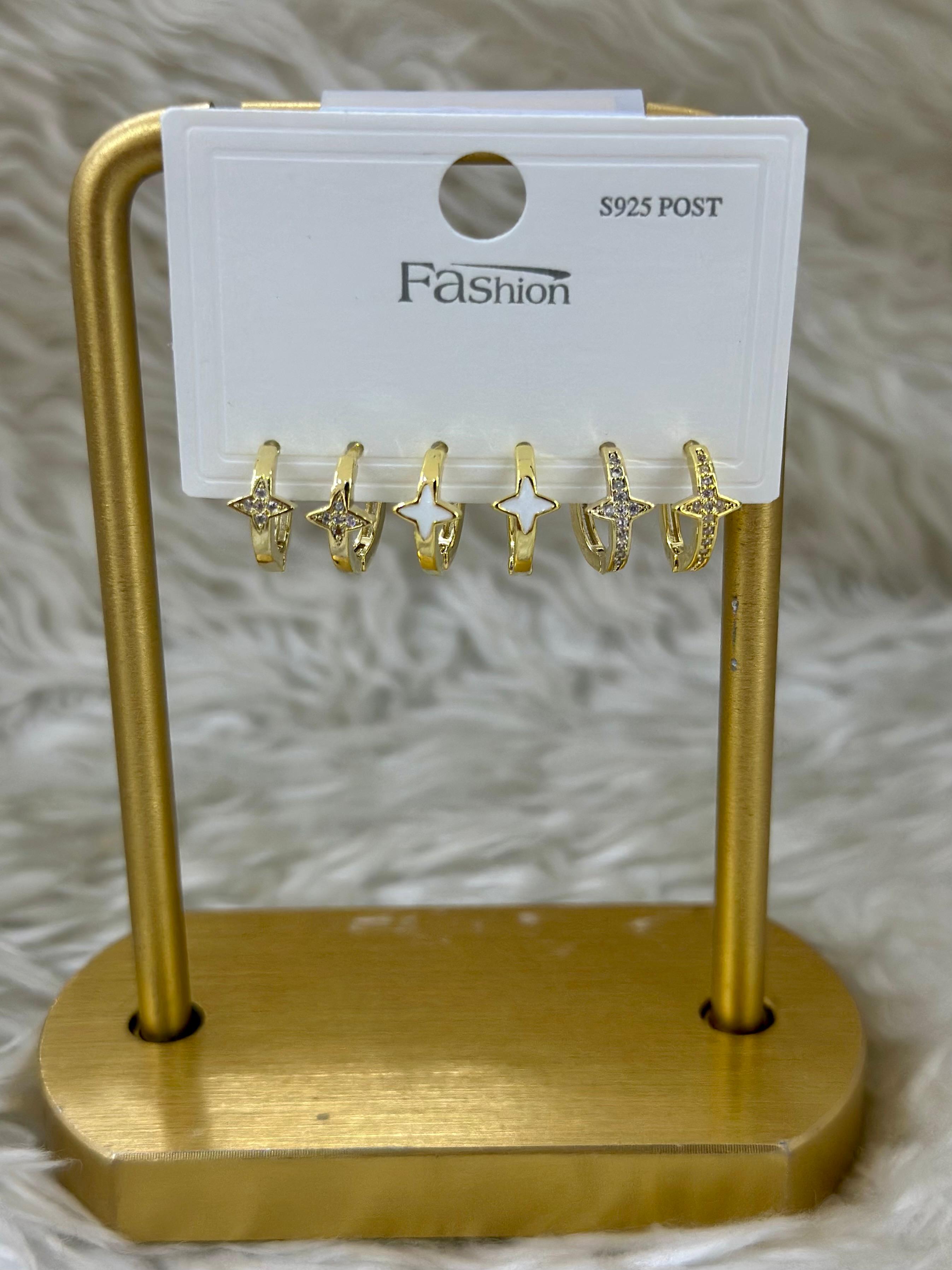 🧭 Yol Gösteren Işıltı: 6'lı Gold Kutup Yıldızlı Küpe Seti! ✨