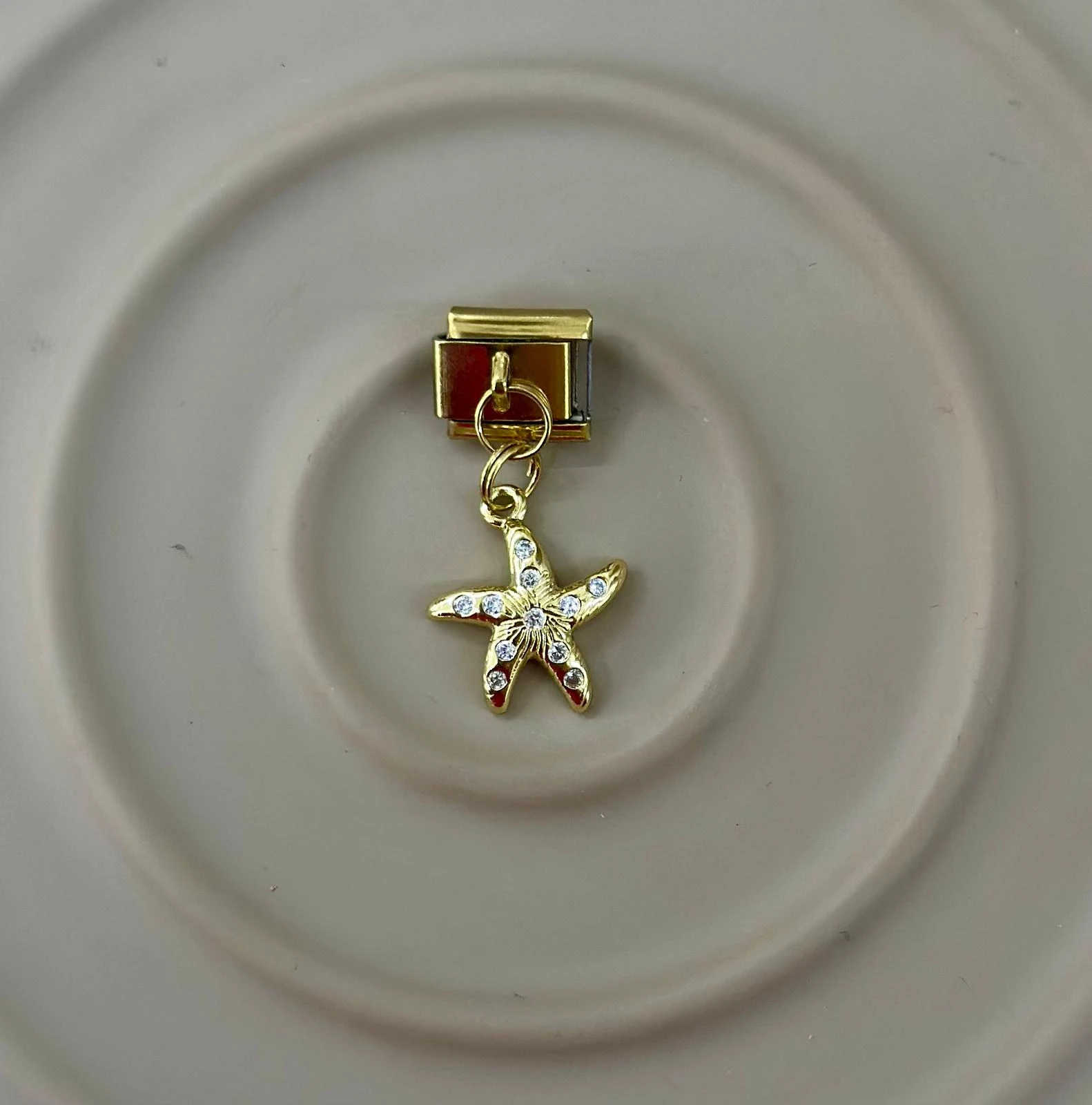 🌟 Nomination Charm: Altın Denizyıldızı Işıltısı! 🌊