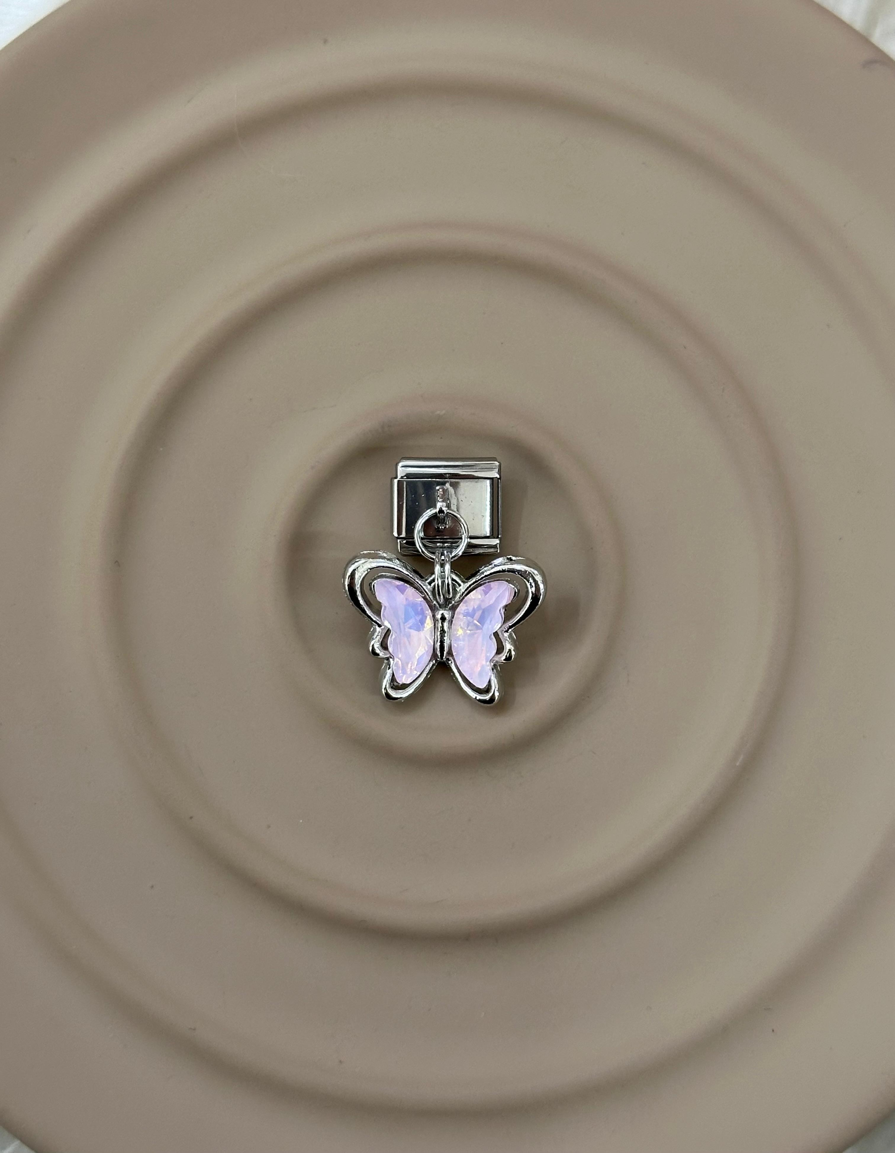 Nomination Charm