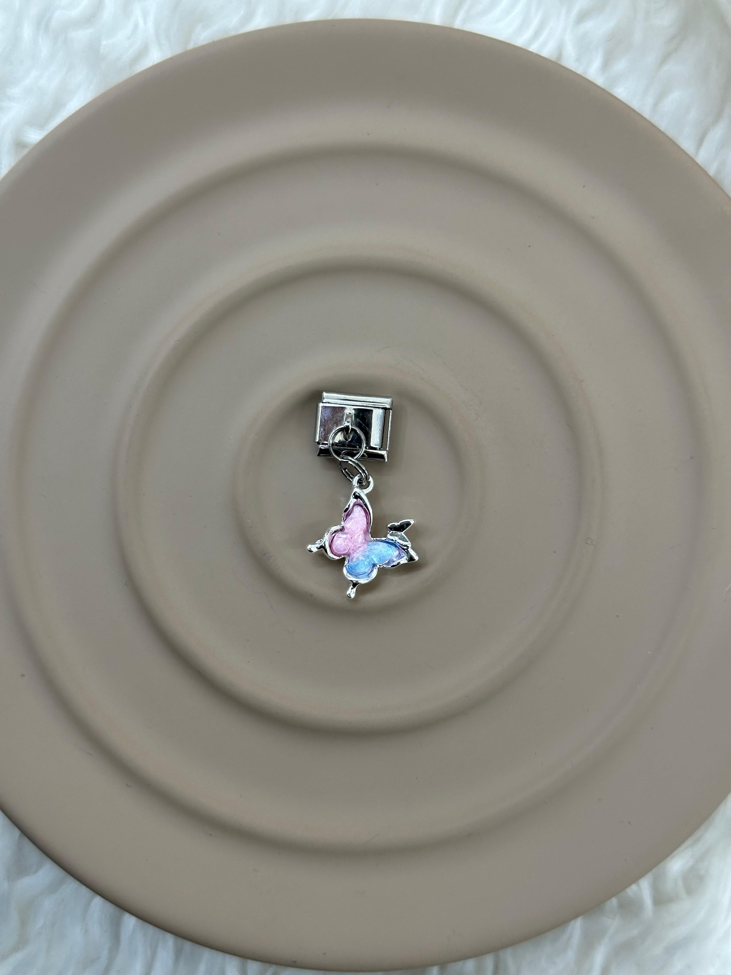 Nomination Charm