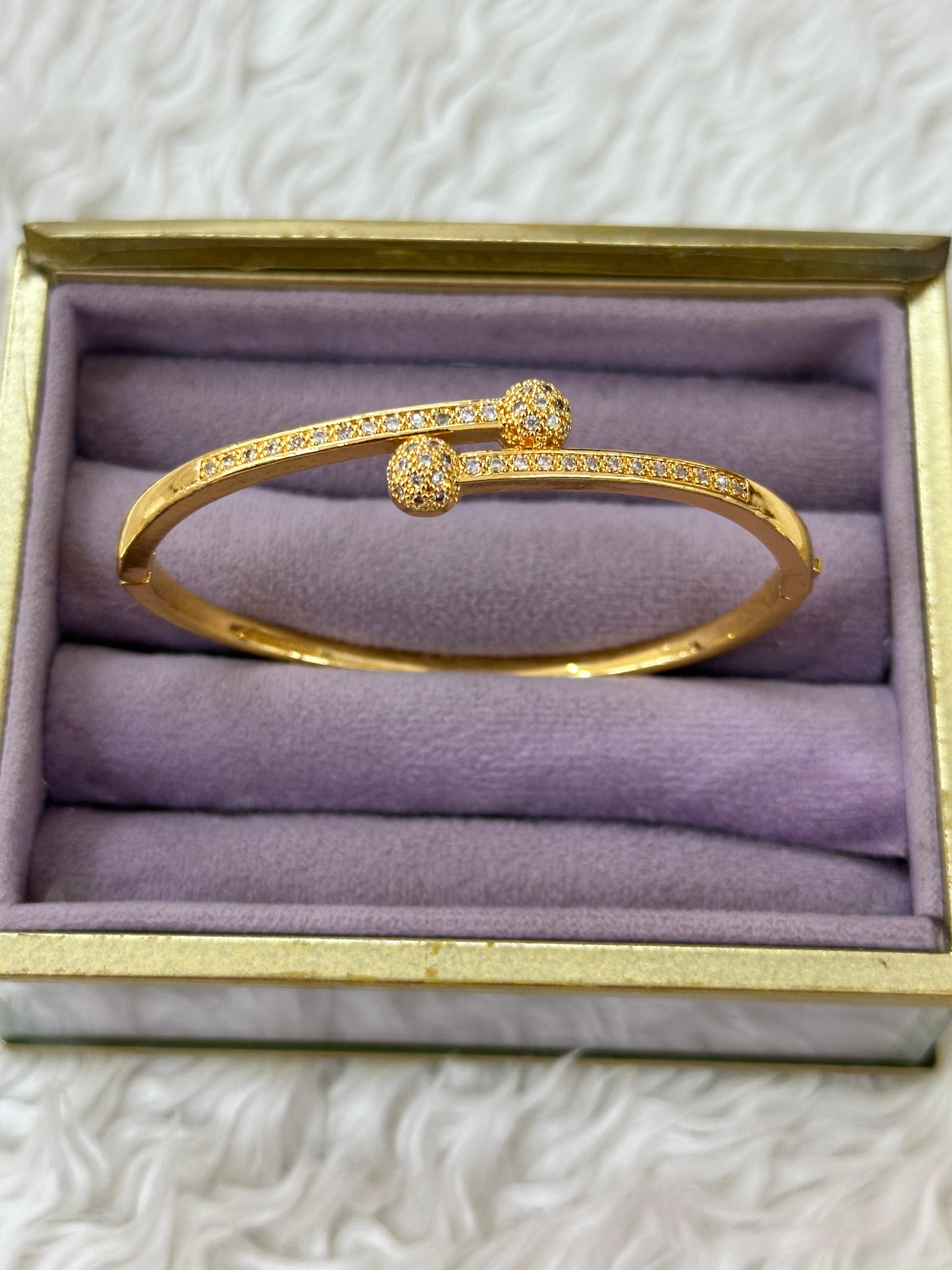 ✨ Crystal Toplu Kelepçe Bileklik